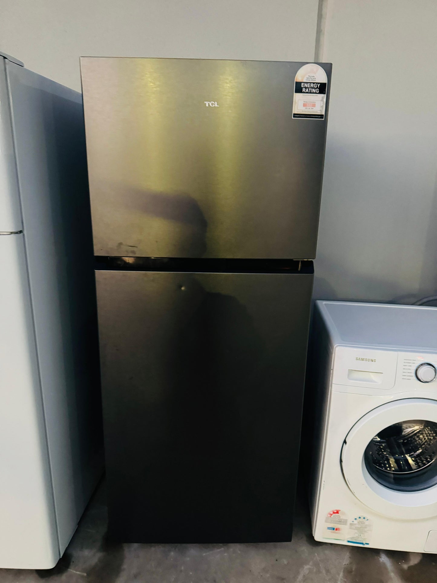 TCL 491 LITRES FRIDGE FREEZER