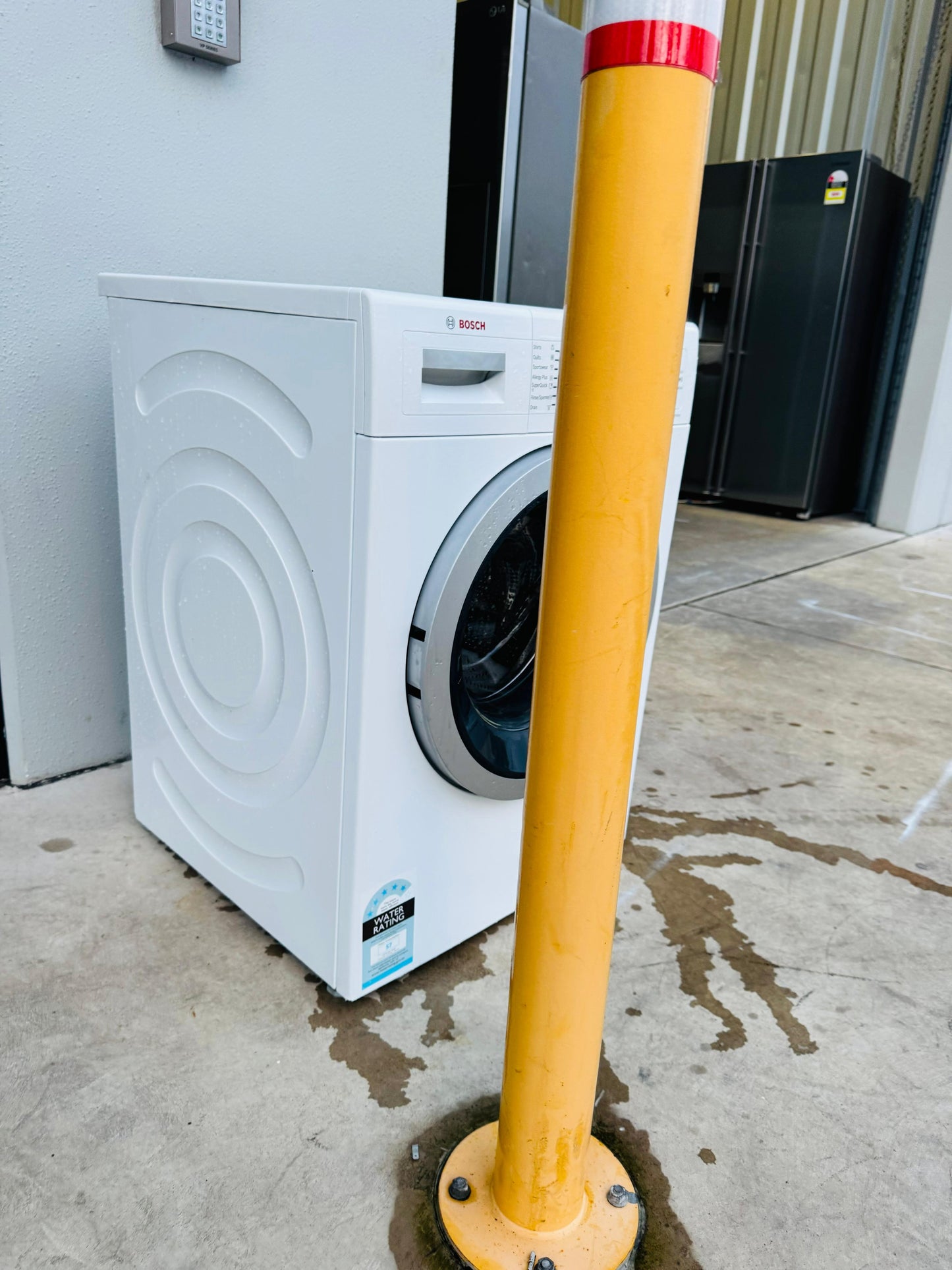 BOSCH 8KGS FRONT LOADER WASHING MACHINE