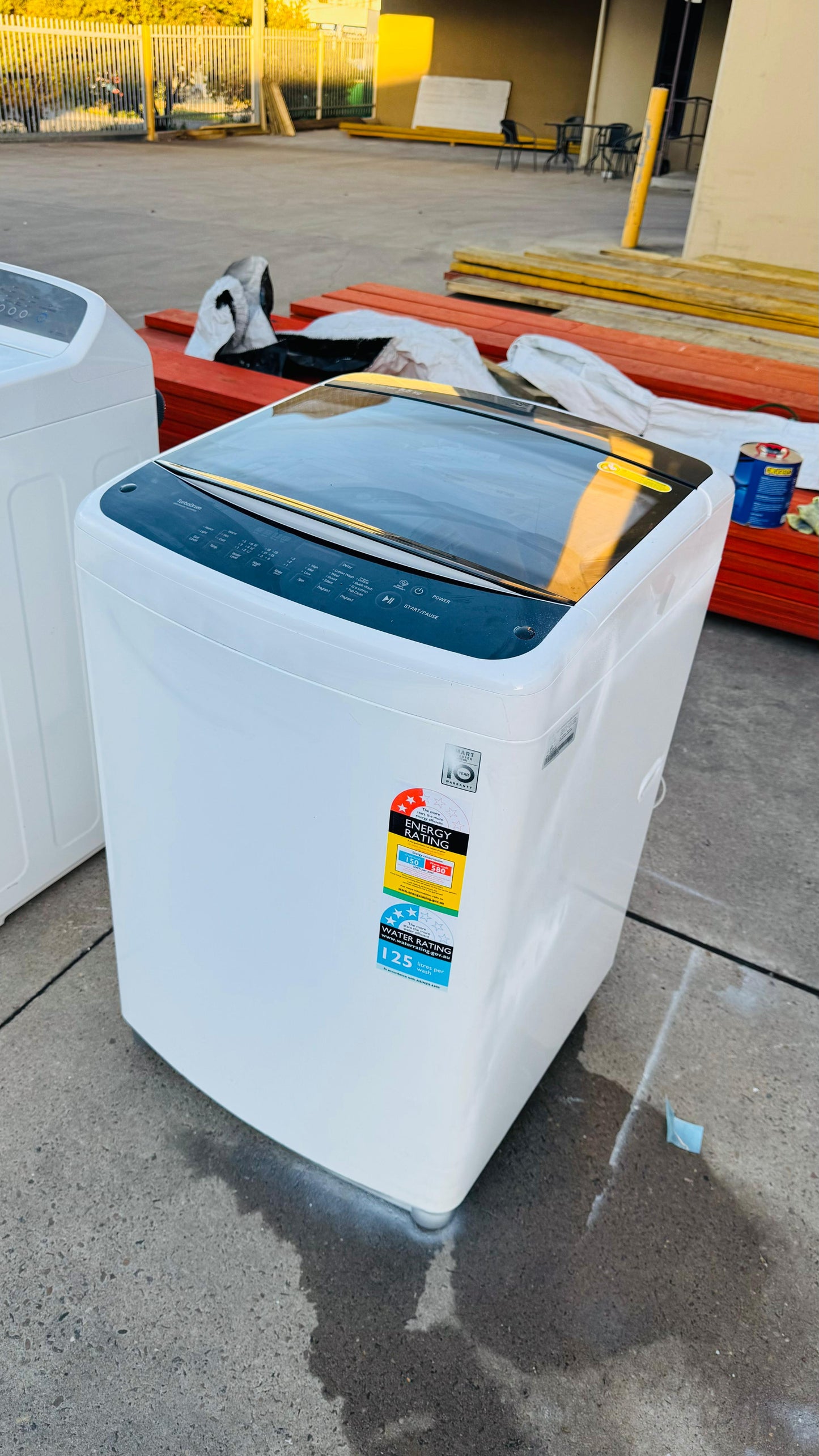 LG 8.5KGS TOP LOADER WASHING MACHINE