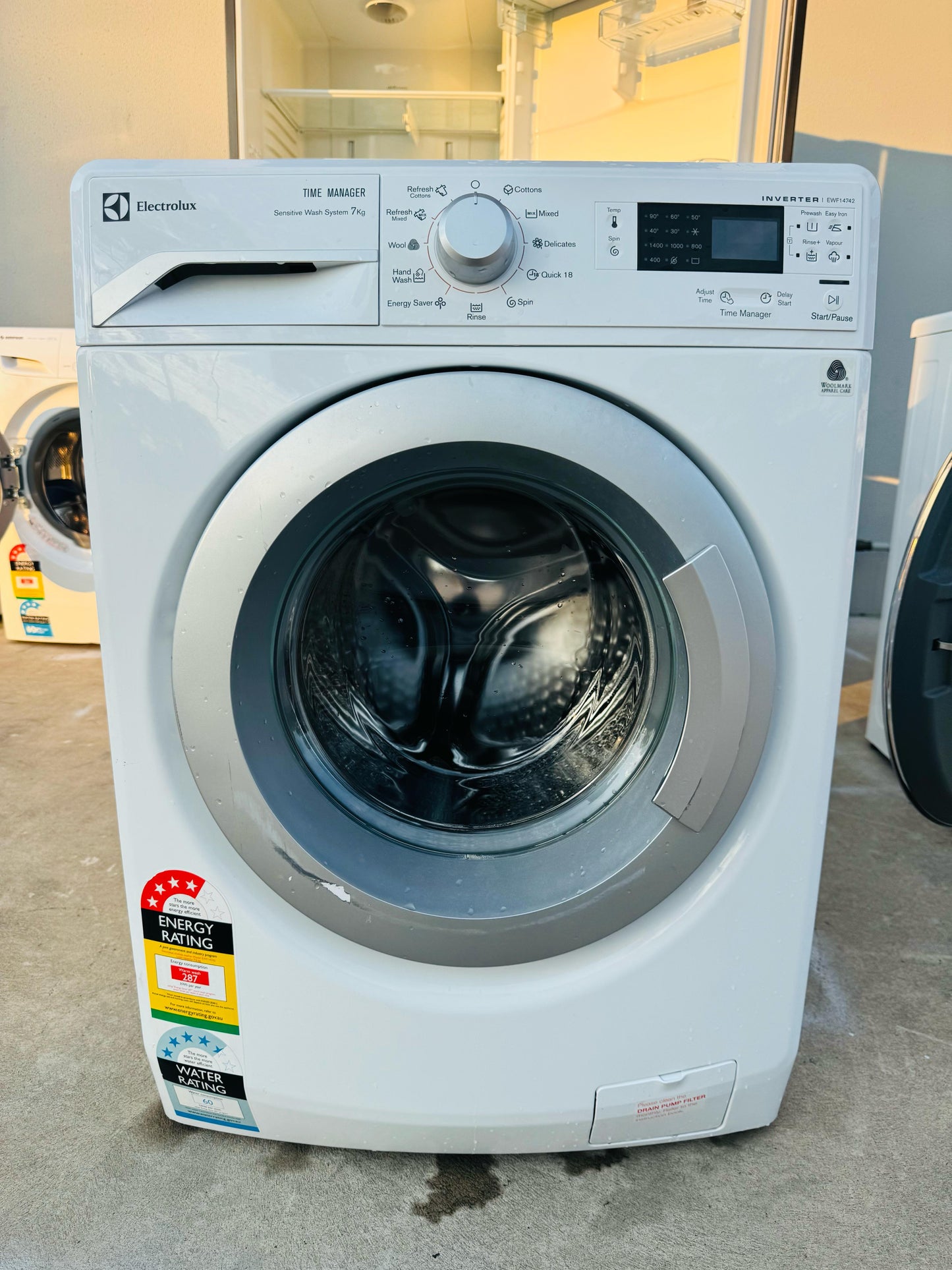 *ELECTROLUX 7KGS FRONT LOADER WASHING MACHINE** FREE DELIVERY