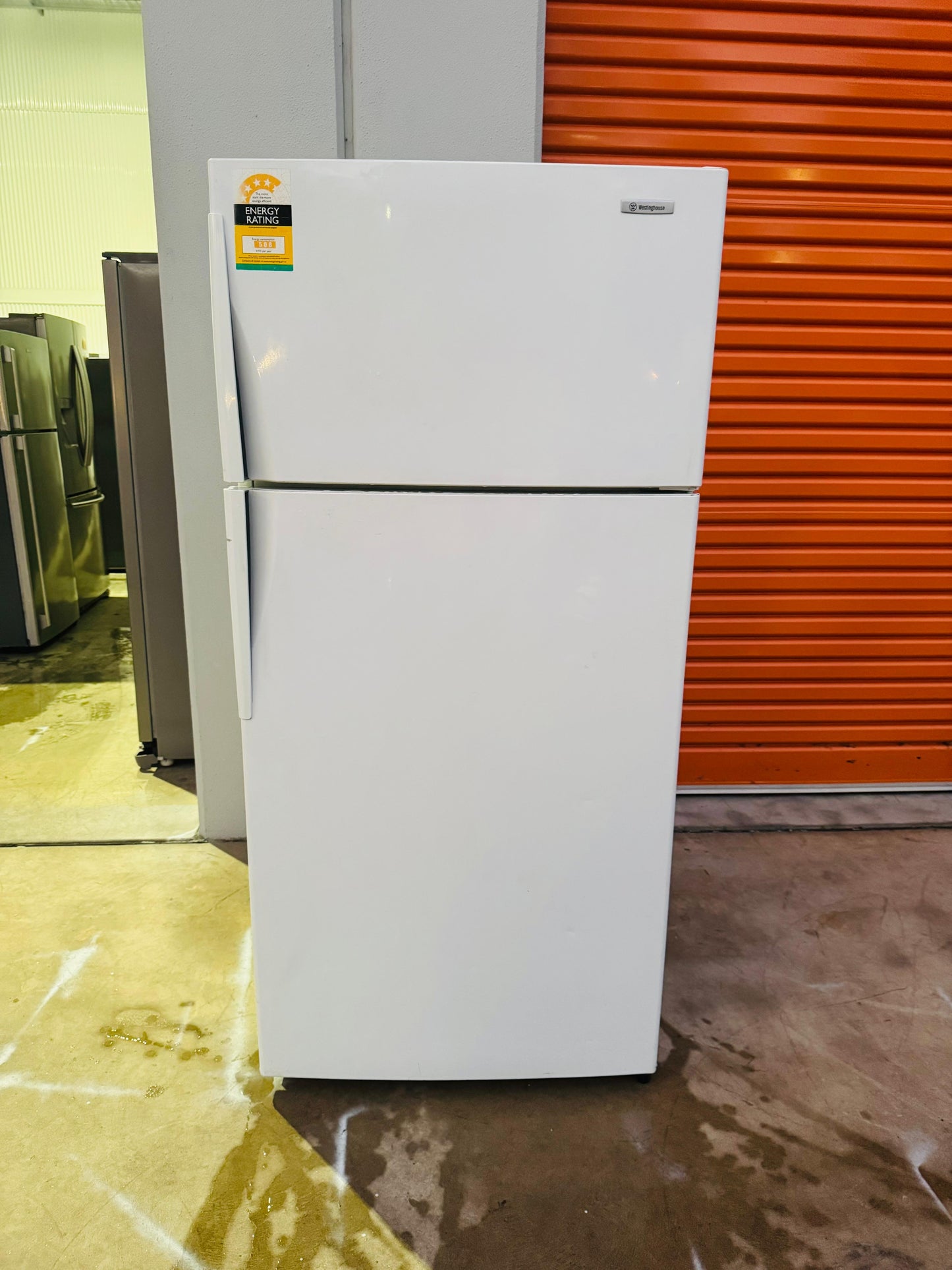 **WESTINGHOUSE 520 LITRES FRIDGE FREEZER**