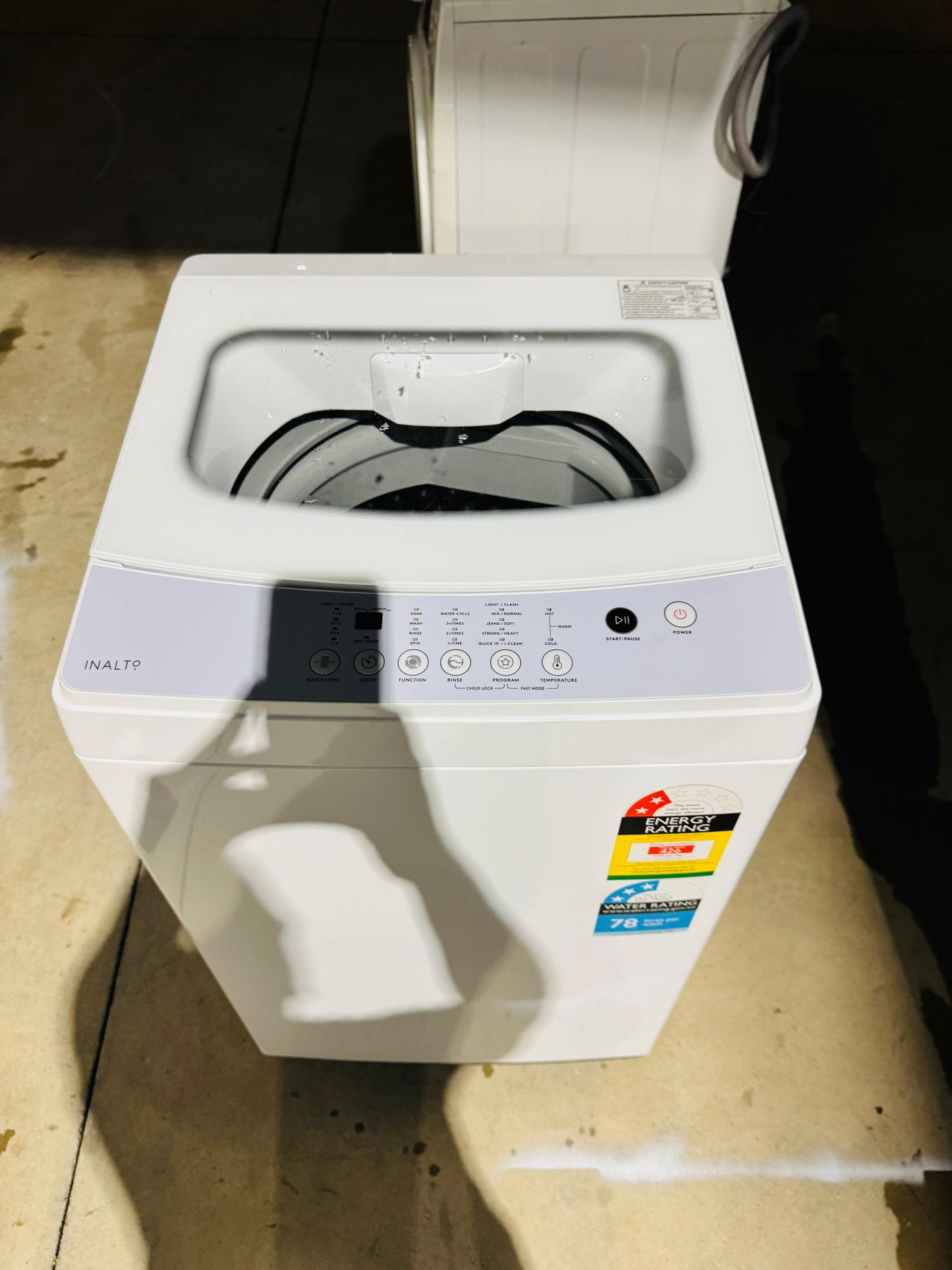 **INALTO 5.5KGS TOP LOADER WASHING MACHINE**