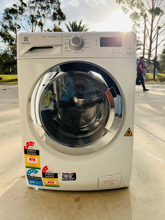 **ELECTROLUX 7.5 KGS FRONT LOADER WASHING MACHINE**