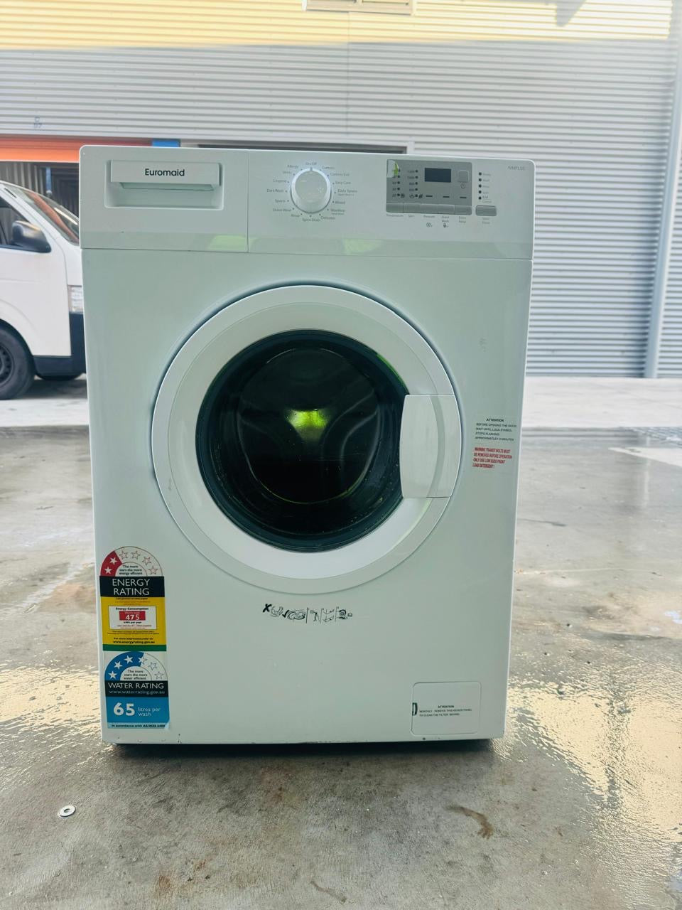 **EUROMAID 5.5KGS FRONT LOADER WASHING MACHINE**