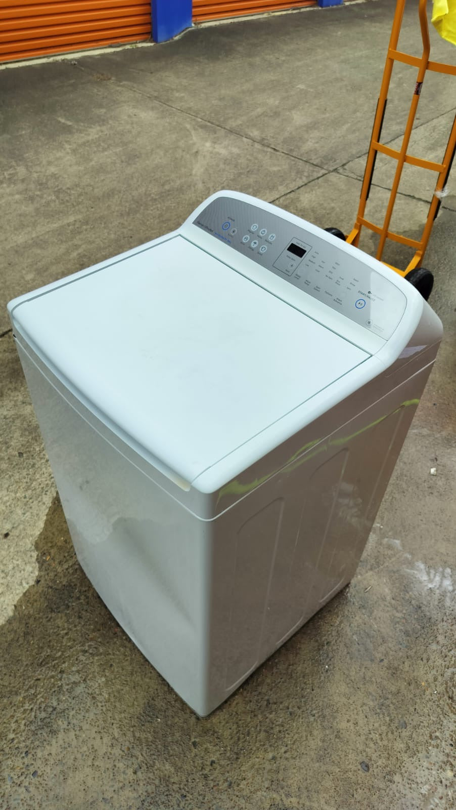 **FISHER & PAYKEL 8 KGS TOP LOADER WASHING MACHINE**