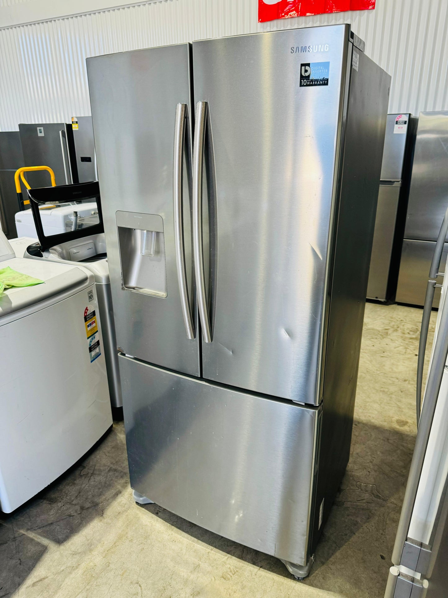 **SAMSUNG FRENCH DOOR 533 FRIDGE FREEZER**