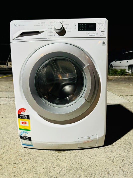 **ELECTROLUX 7 KGS FRONT LOADER WASHING MACHINE**