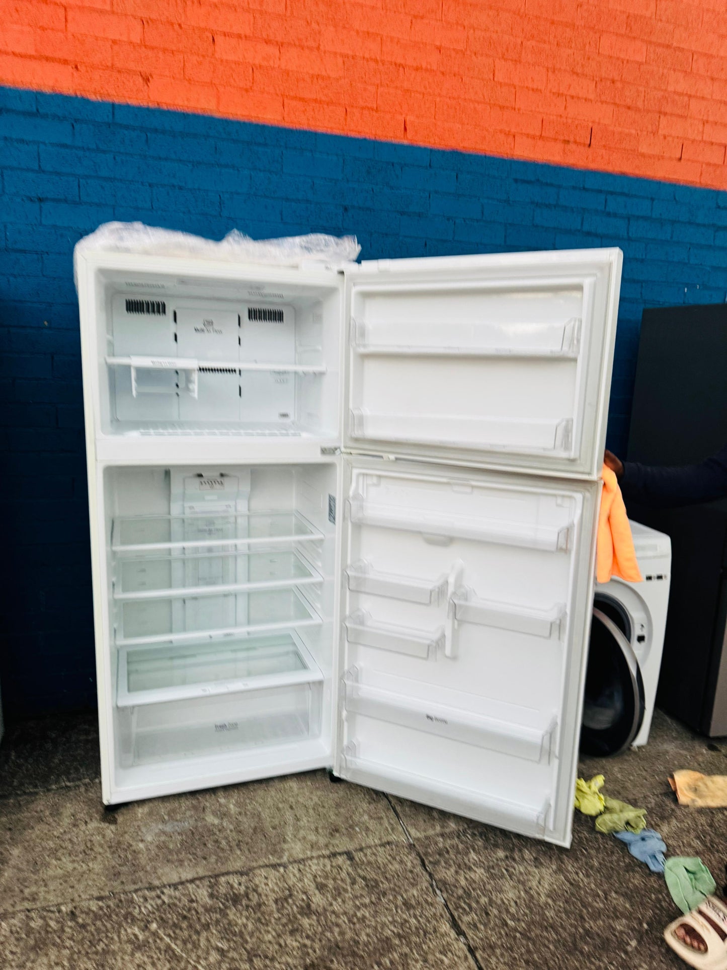 **LG 515 LITRES FRIDGE FREEZER**