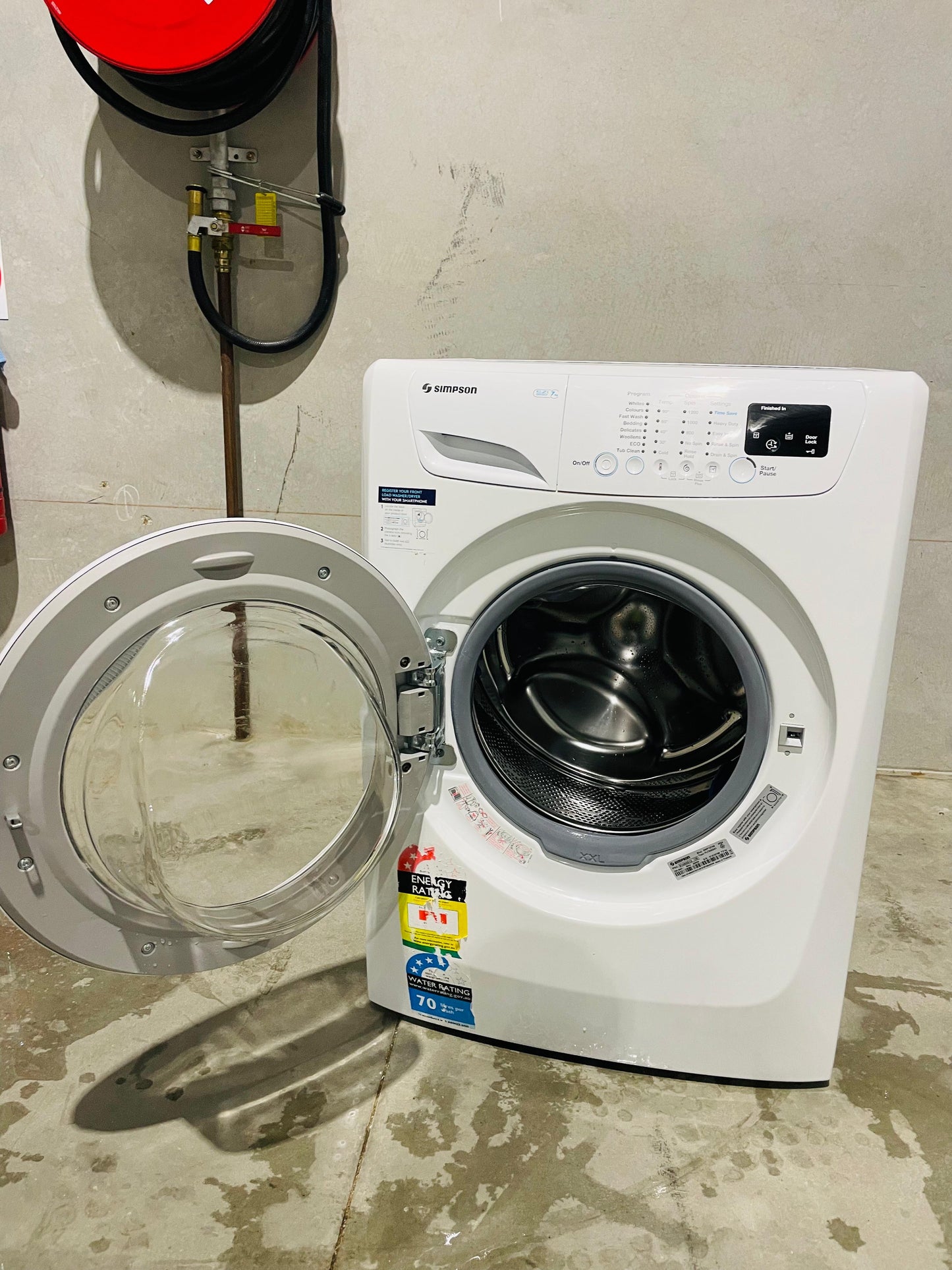 **SIMPSON 7 KGS FRONT LOADER WASHING MACHINE**