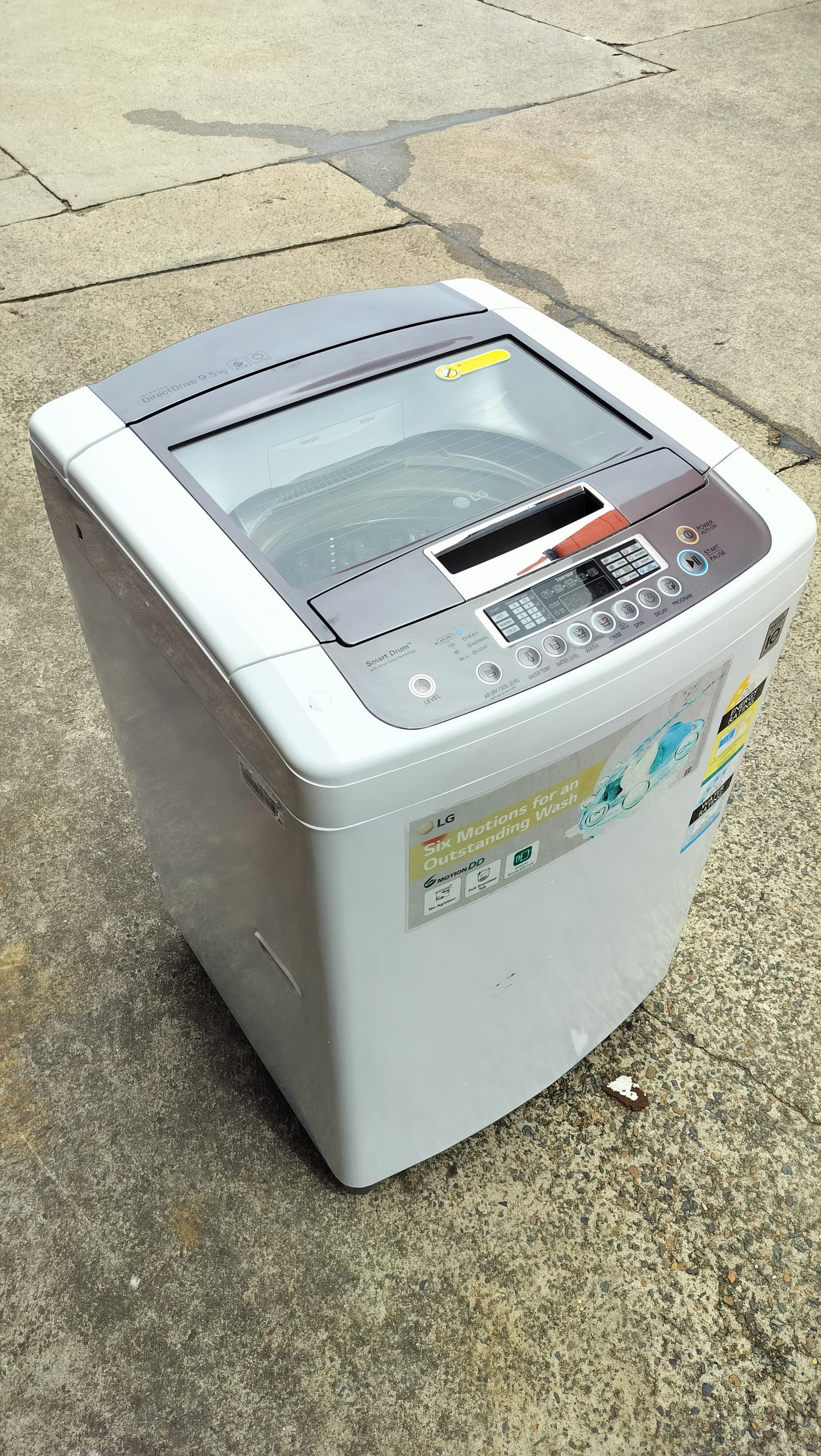 **LG 9.5 KGS TOP LOADER WASHING MACHINE SMART DRUM**