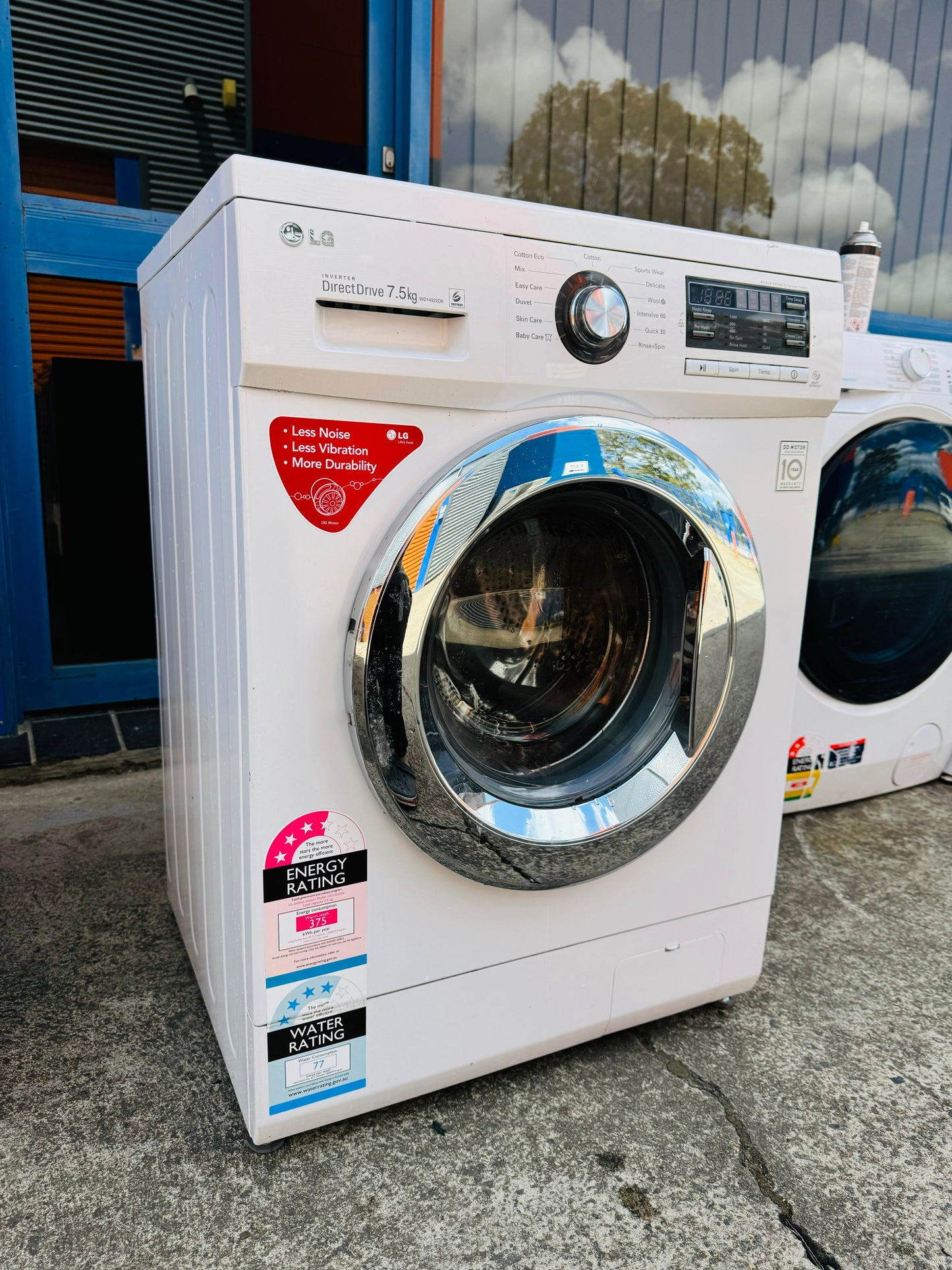 **LG 7.5KGS FRONT LOADER WASHING MACHINE**