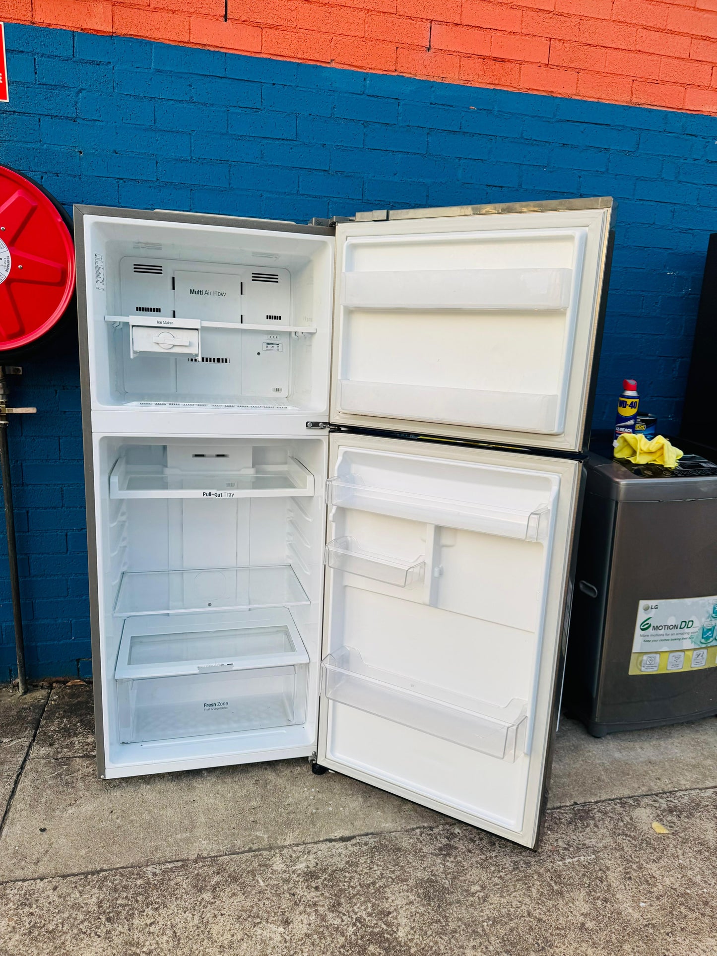 **LG 427 LITRES FRIDGE FREEZER**