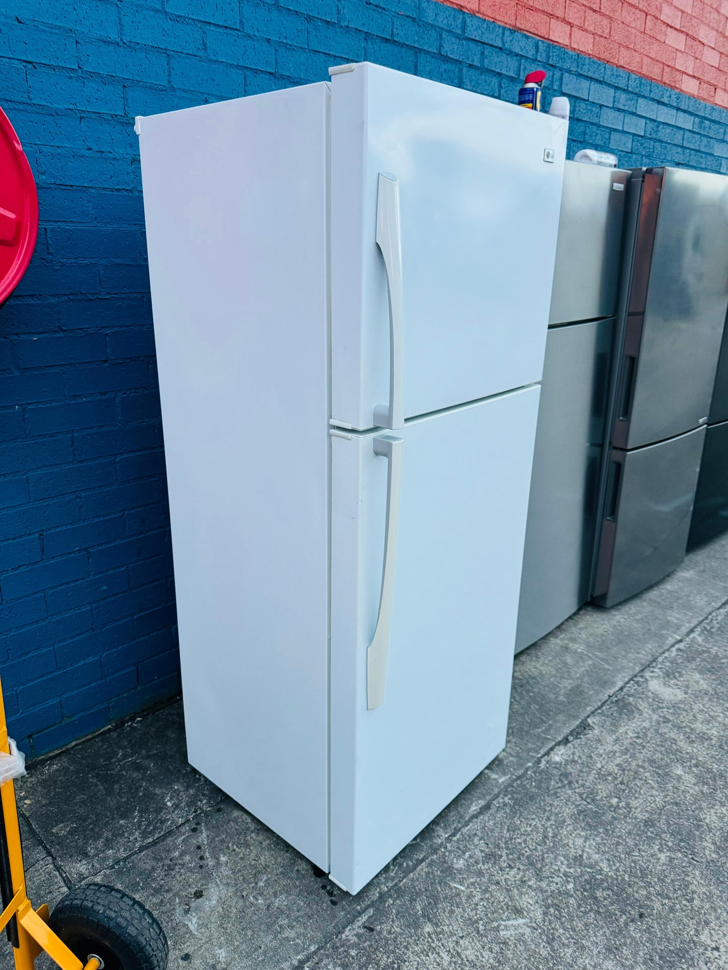 **LG 422 LITRES FRIDGE FREEZER**