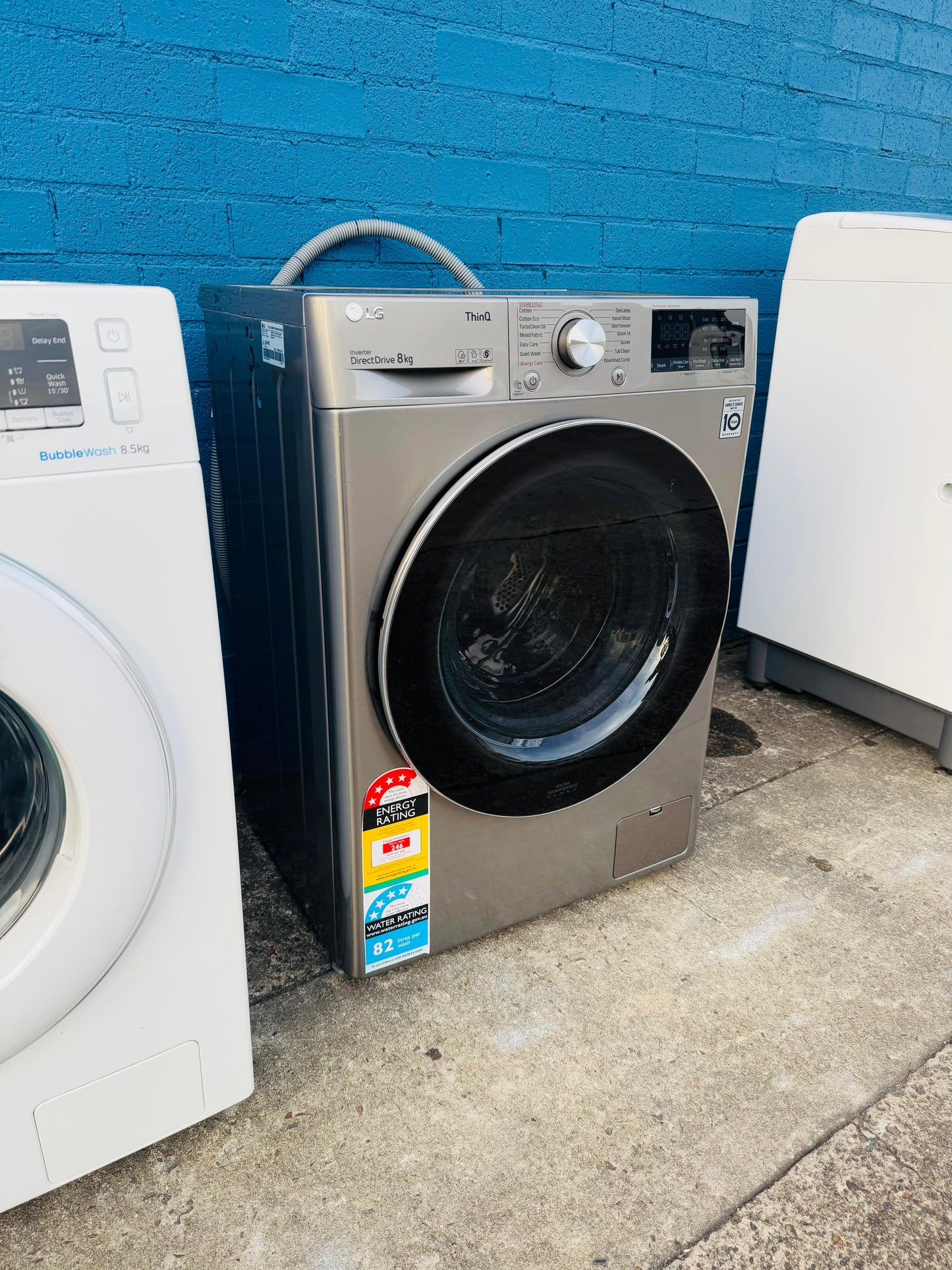 **LG 8KGS FRONT LOADER WASHING MACHINE**