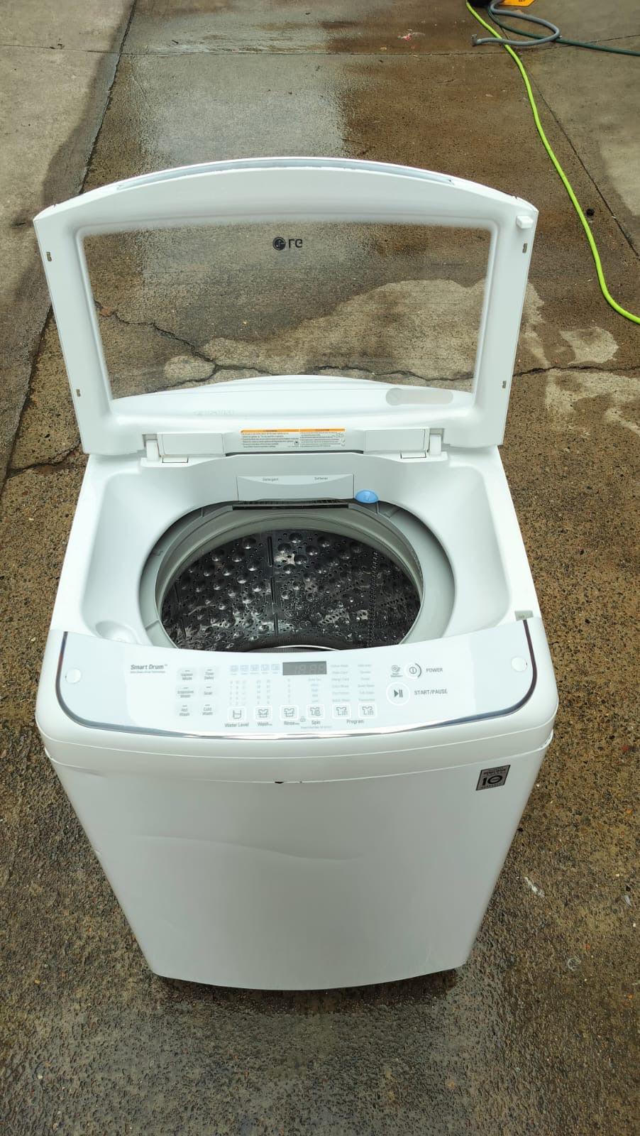 **LG 8.5 KGS TOPLOADER WASHING MACHINE**