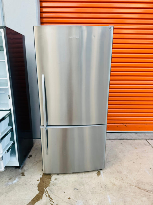 **FISHER & PAYKEL 519 LITRES FRIDGE FREEZER**