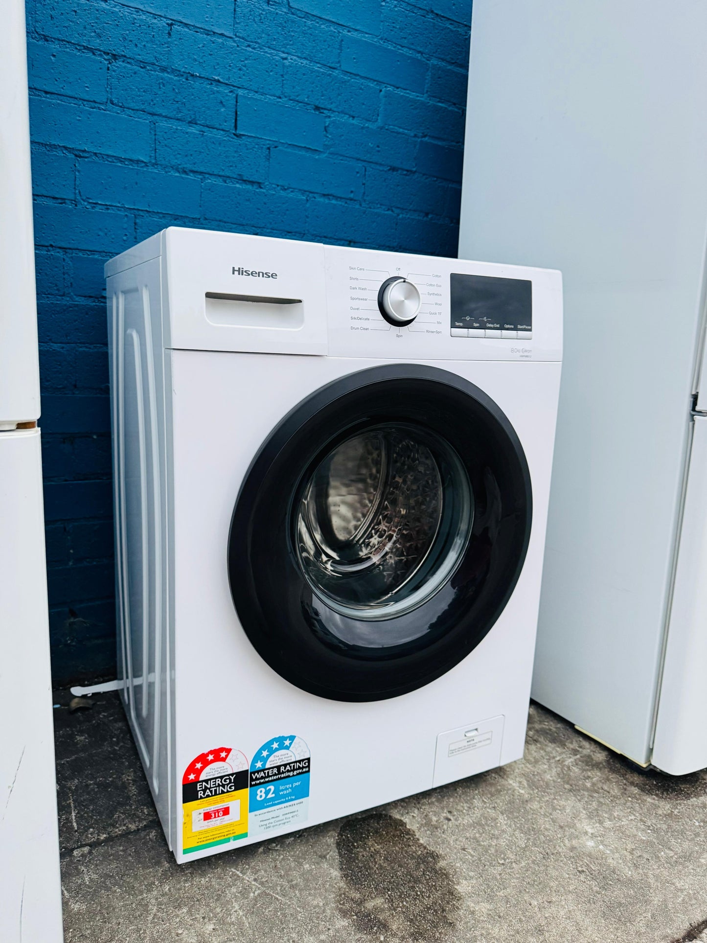 **HISENSE 8KGS FRONT LOADER WASHING MACHINE**