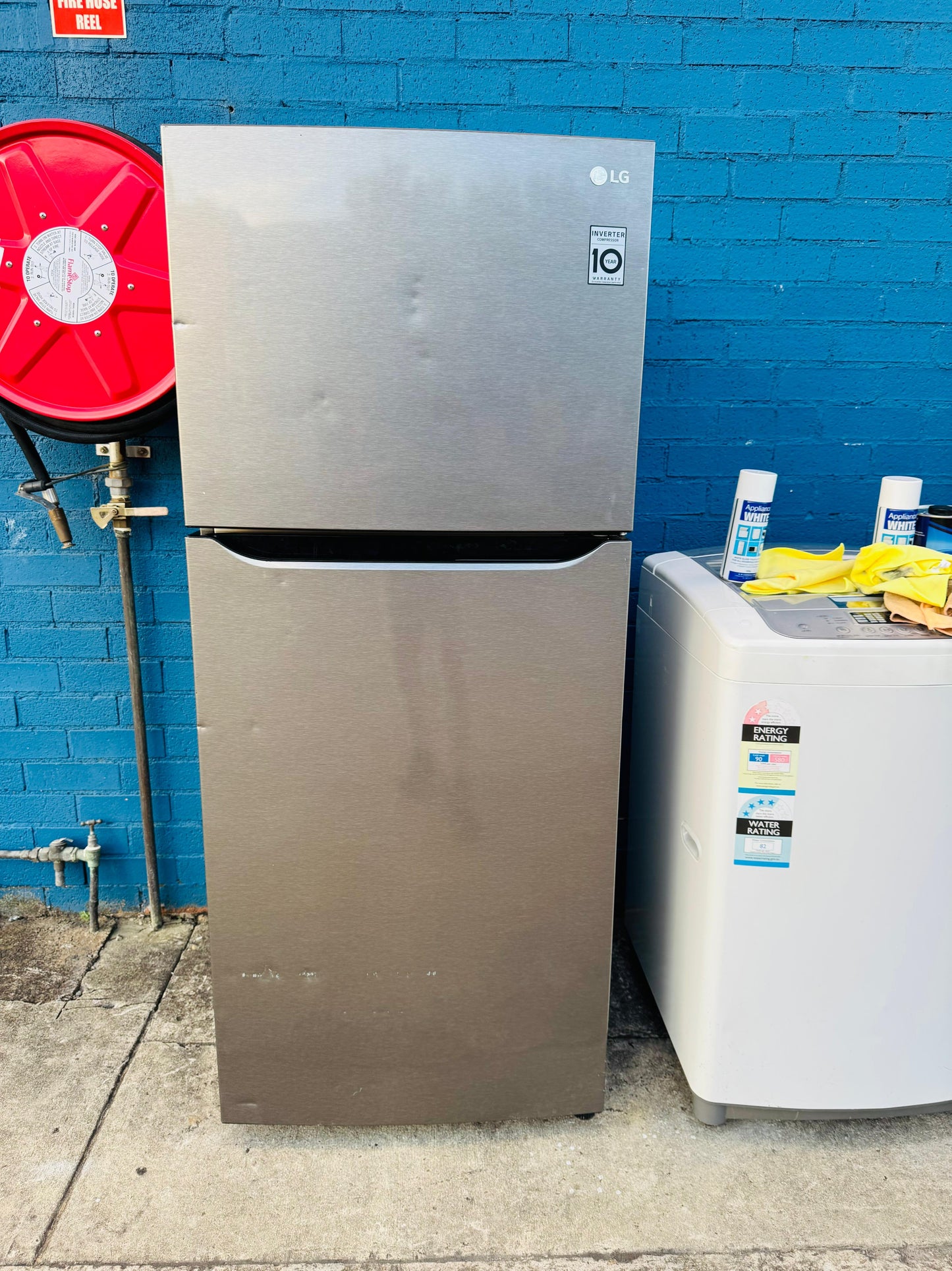 **LG 427 LITRES FRIDGE FREEZER**