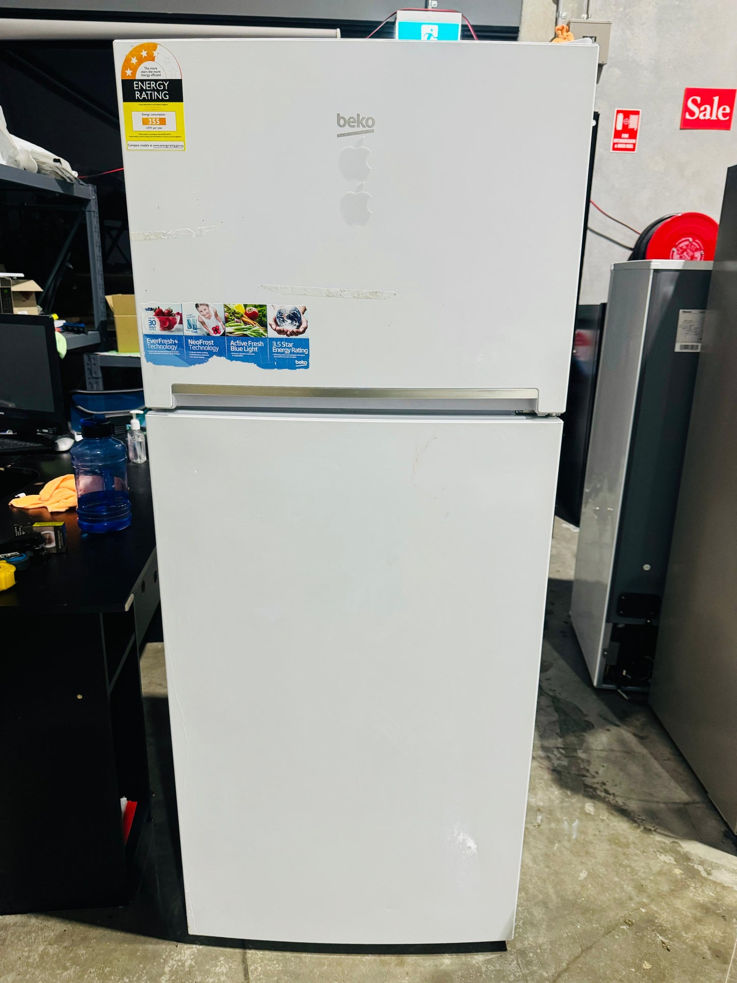 **BEKO 400 LITRES FRIDGE FREEZER**