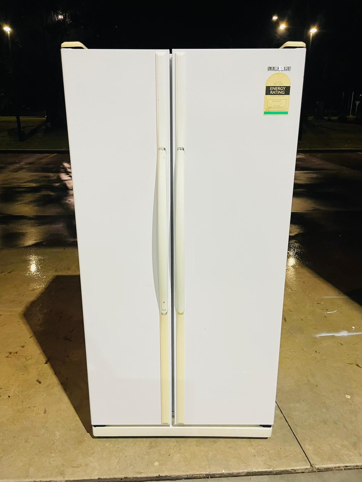 **SAMSUNG 535 LITRES SIDE BY SIDE DOOR FRIDGE FREEZER**