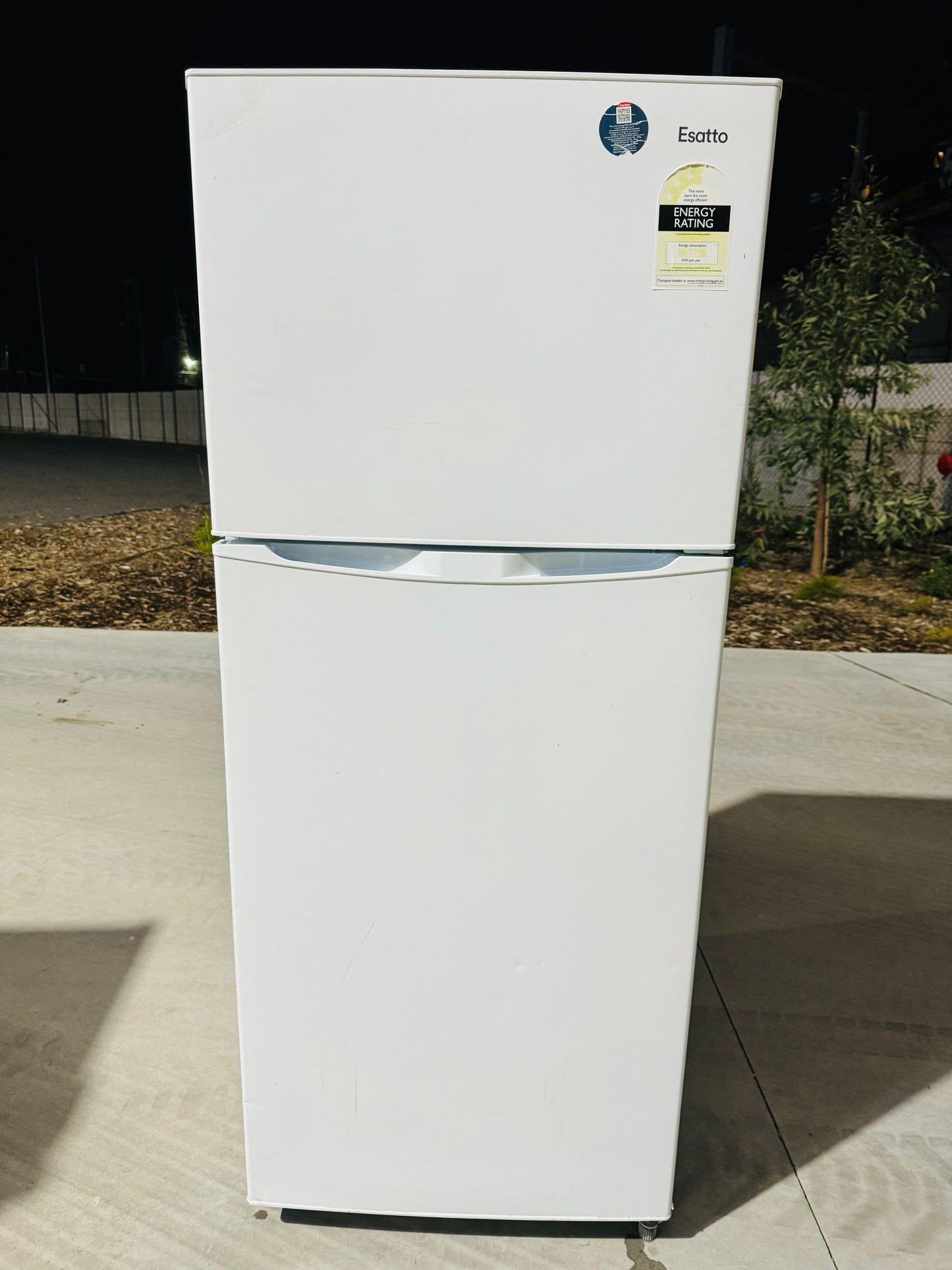 **ESATTO 400 LITRES FRIDGE FREEZER**