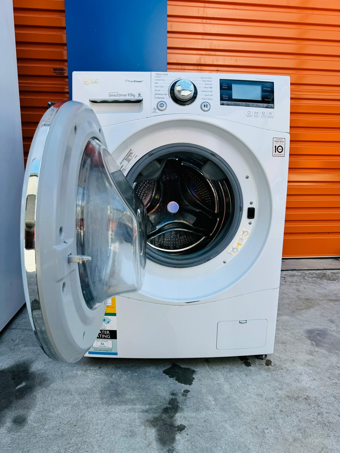 **LG 10KGS FRONT LOADER WASHING MACHINE**