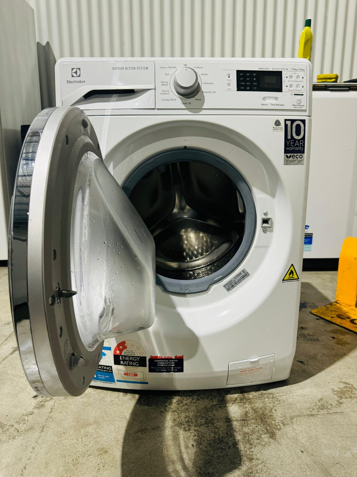 **ELECTROLUX 7.5KGS FRONT LOADER WASHING MACHINE & 4.5 KGS DRYER COMBO**