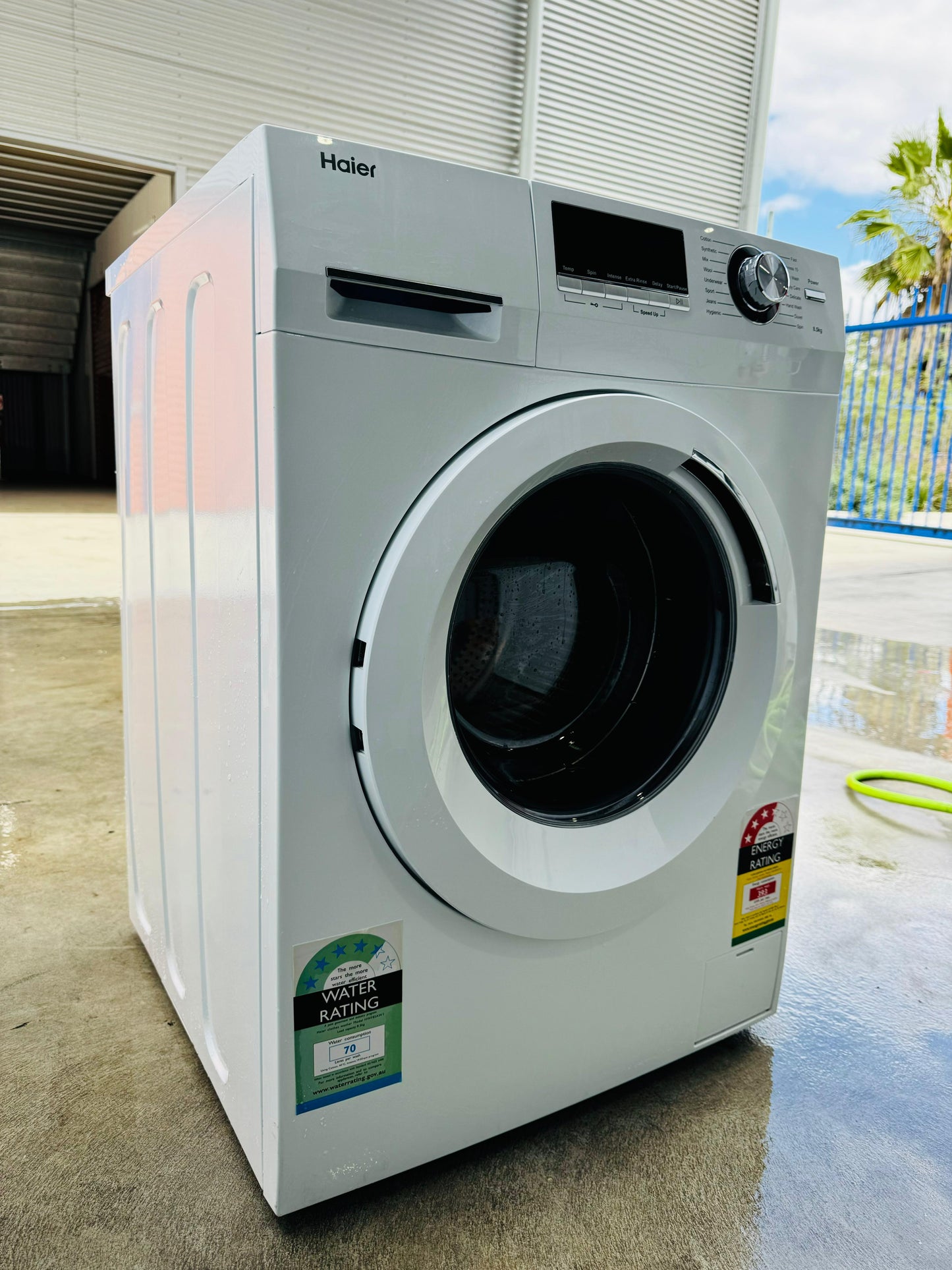 **HAIER 8.5KGS FRONT LOADER WASHING MACHINE**