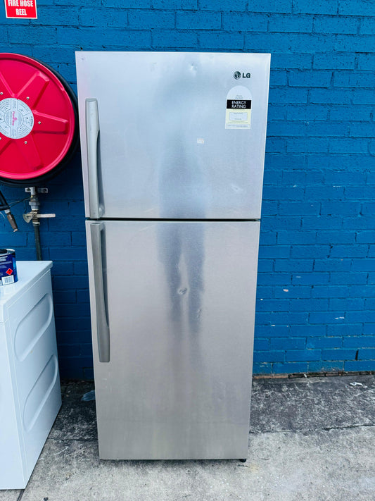 **LG 422 LITRES FRIDGE FREEZER**