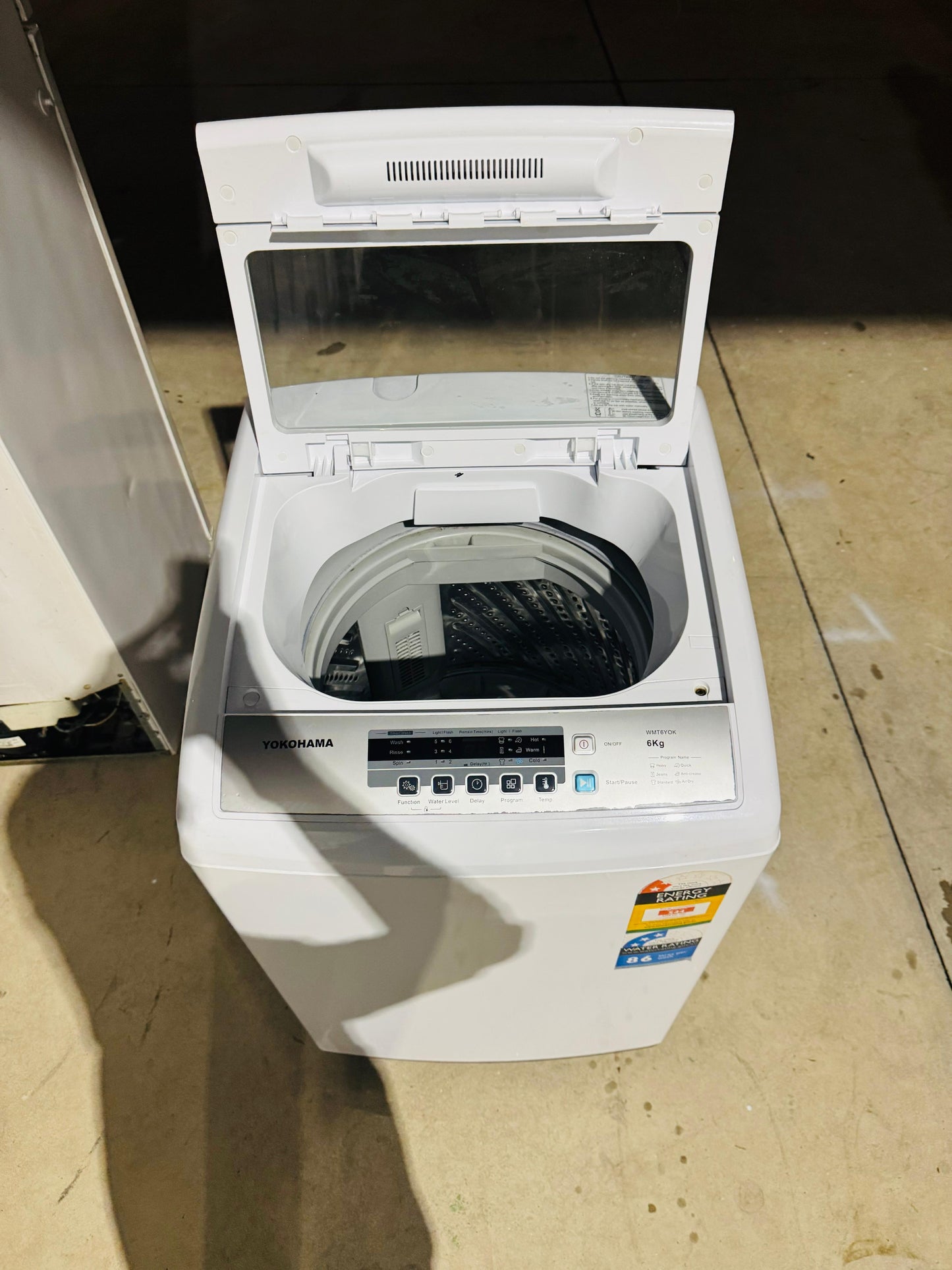 **YOKHOMA 6KGS TOP LOADER WASHING MACHINE**