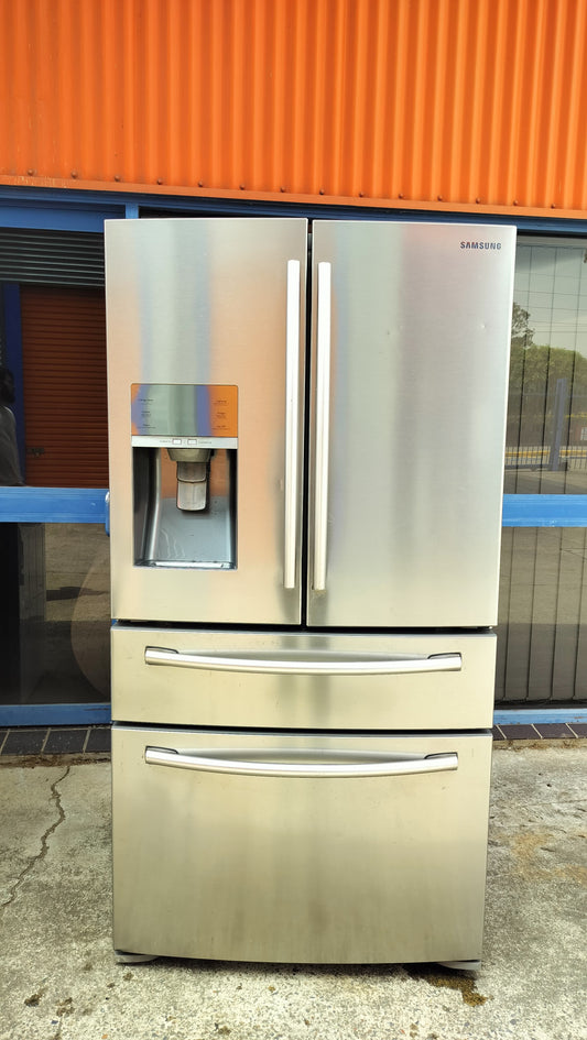 **SAMSUNG FRENCH DOOR 680 LITRES FRIDGE FREEZER**