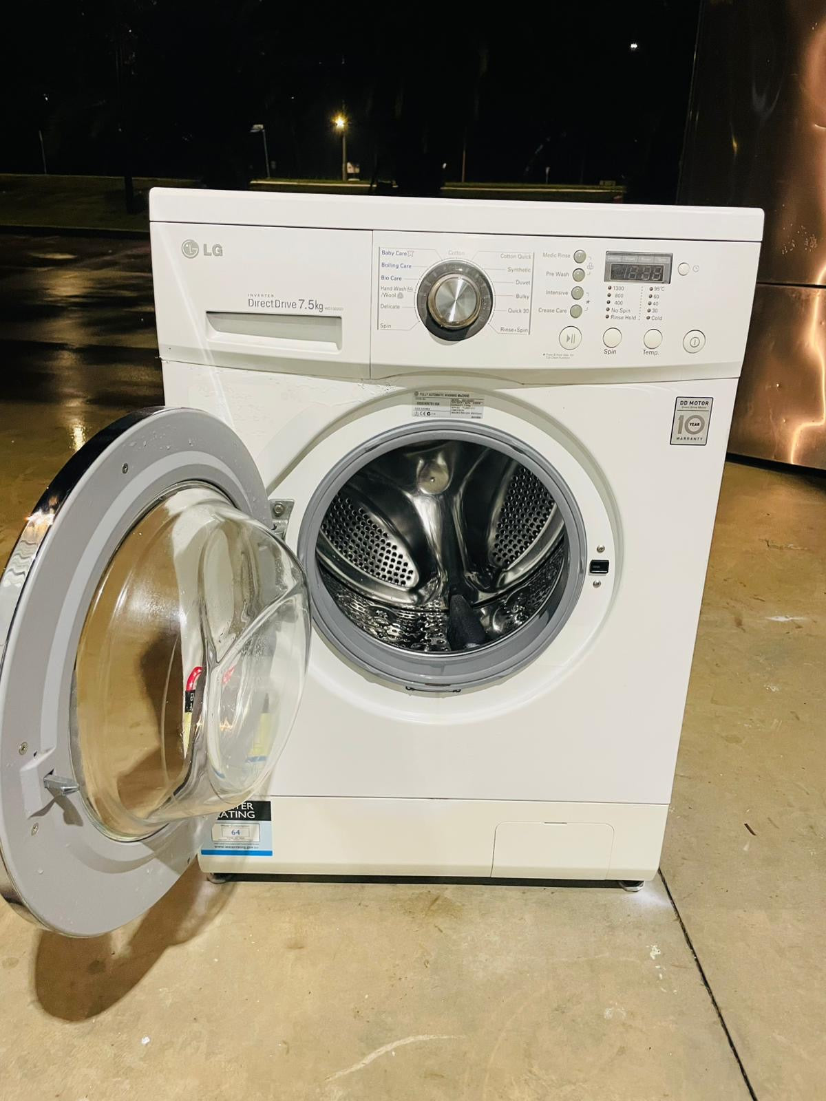 **LG 7.5 KGS FRONT LOADER WASHING MACHINE**