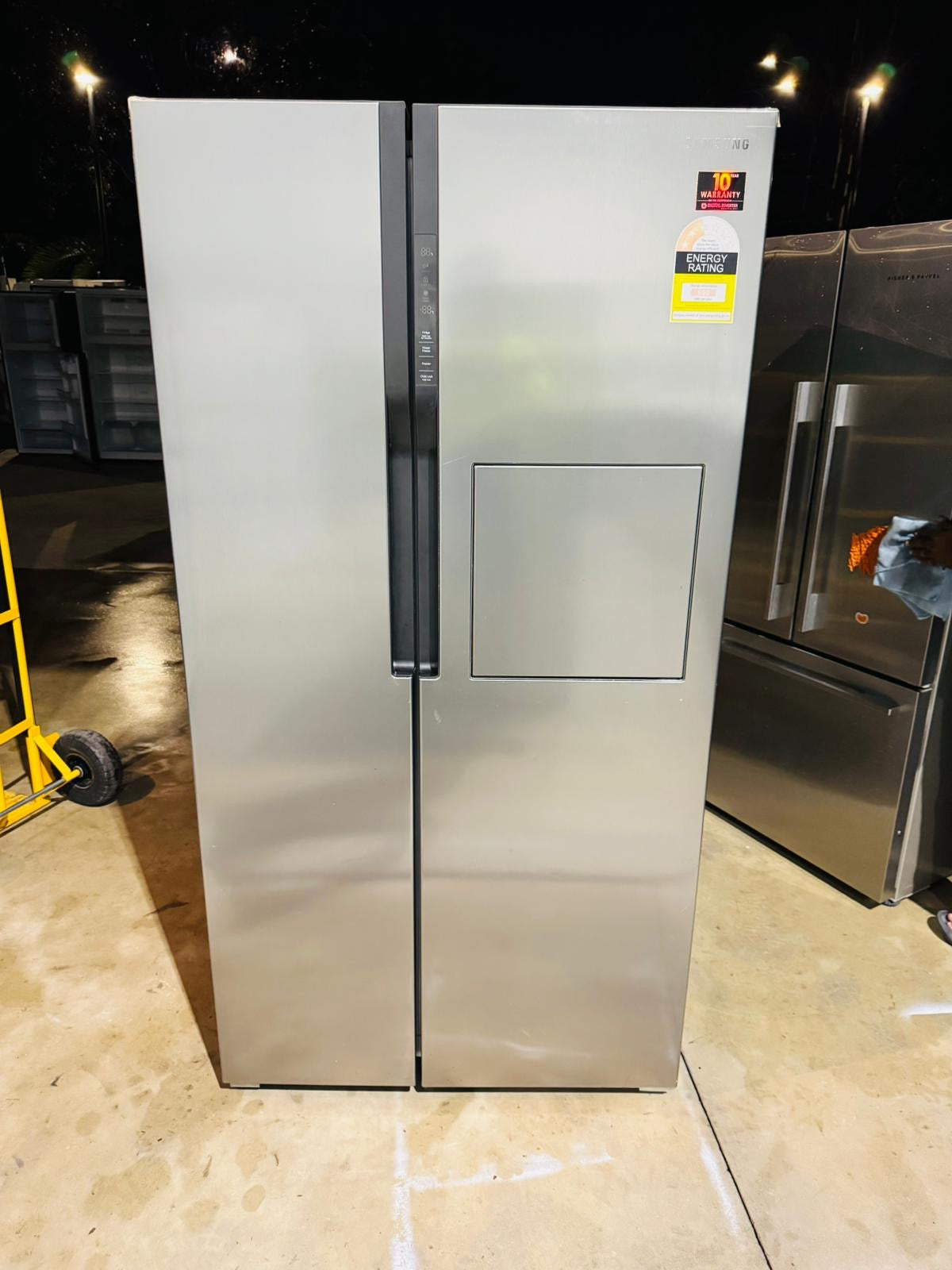 **SAMSUNG 603 LITRES SIDE BY SIDE DOOR FRIDGE FREEZER**