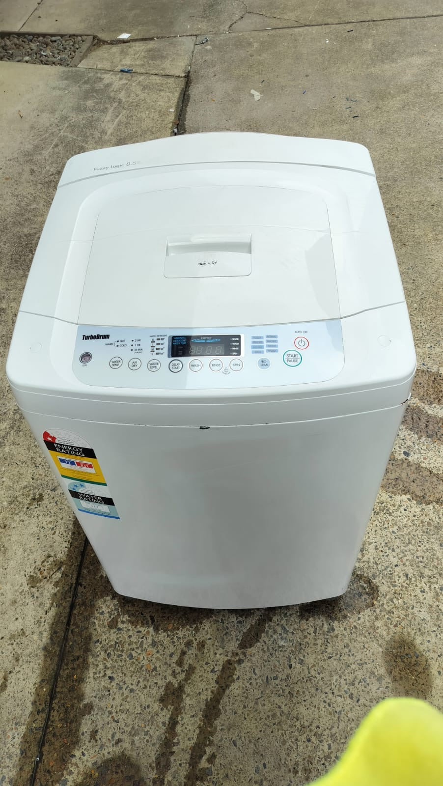 **LG 8.5 KGS TOP LOADER WASHING MACHINE**