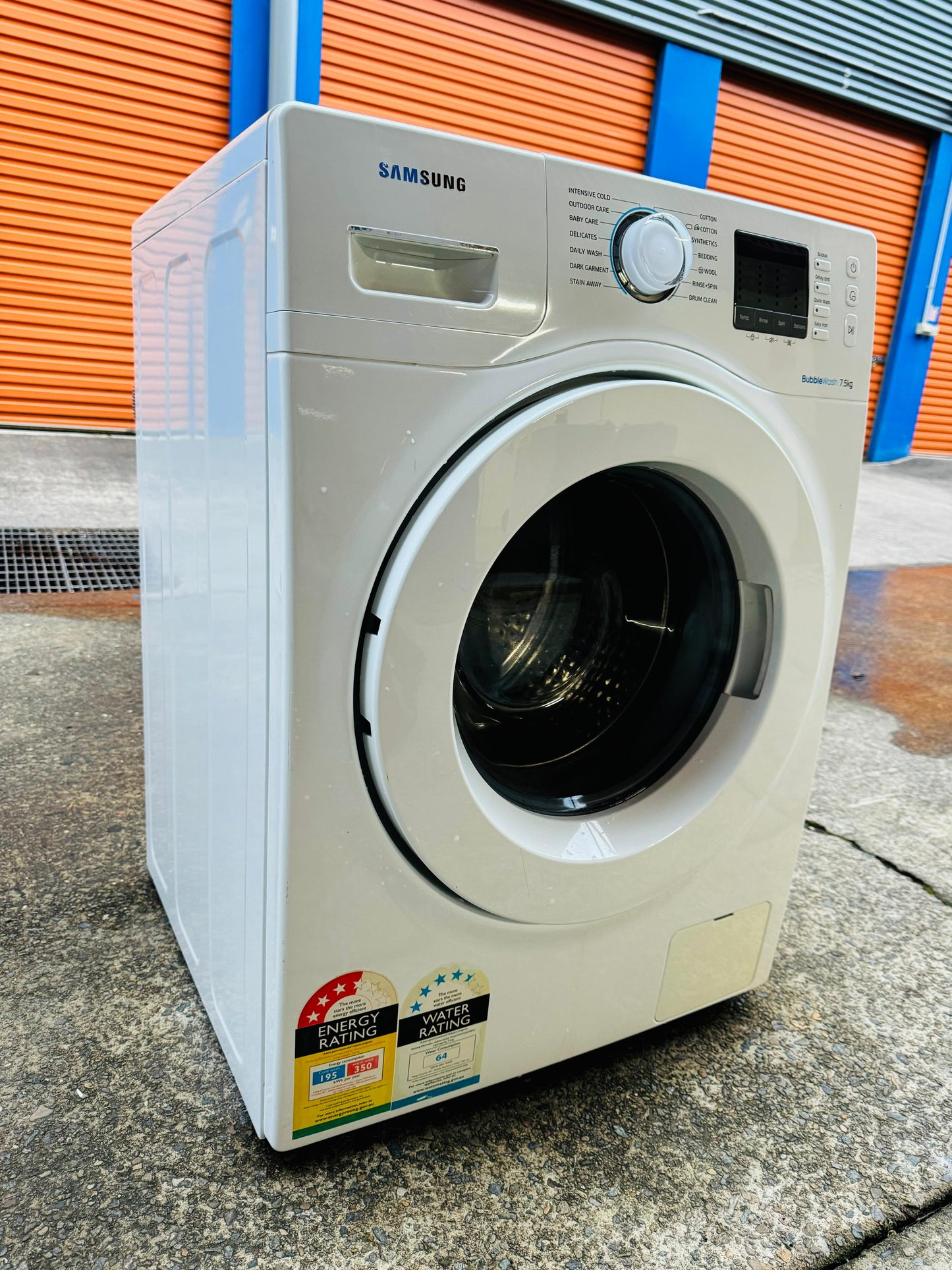 **SAMSUNG 7.5 KGS FRONT LOADER WASHING MACHINE**