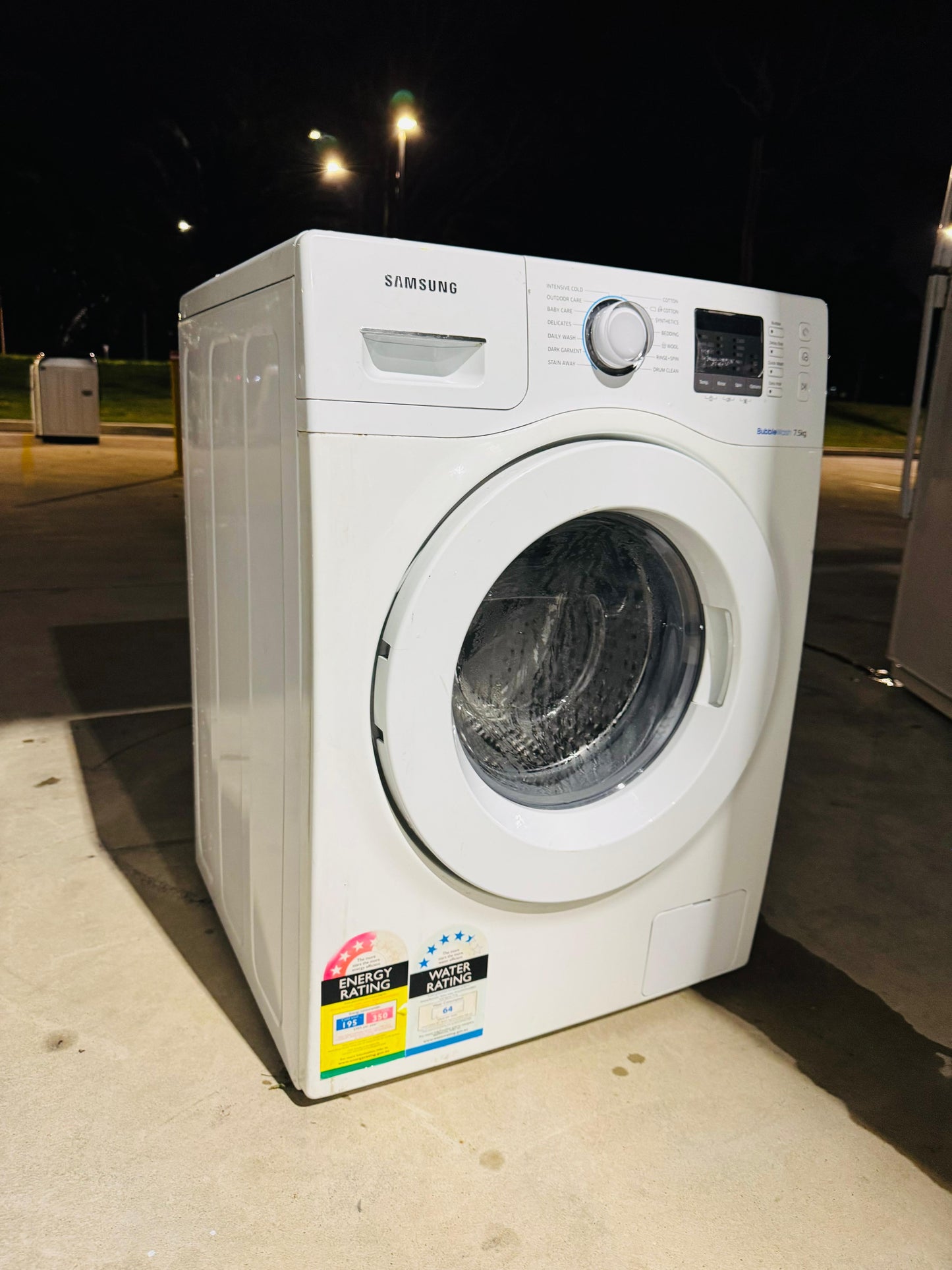 **SAMSUNG 7.5KGS FRONT LOADER WASHING MACHINE**