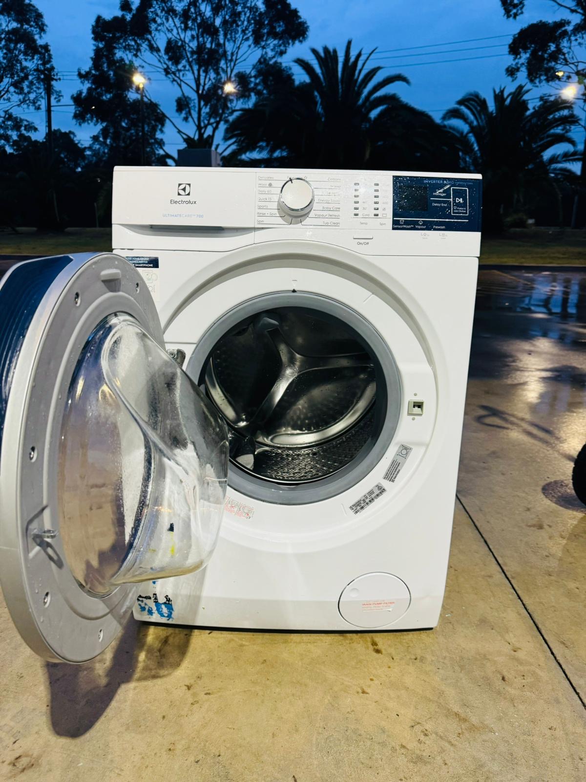 **ELECTROLUX 8.5 KGS FRONT LOADER WASHING MACHINE**