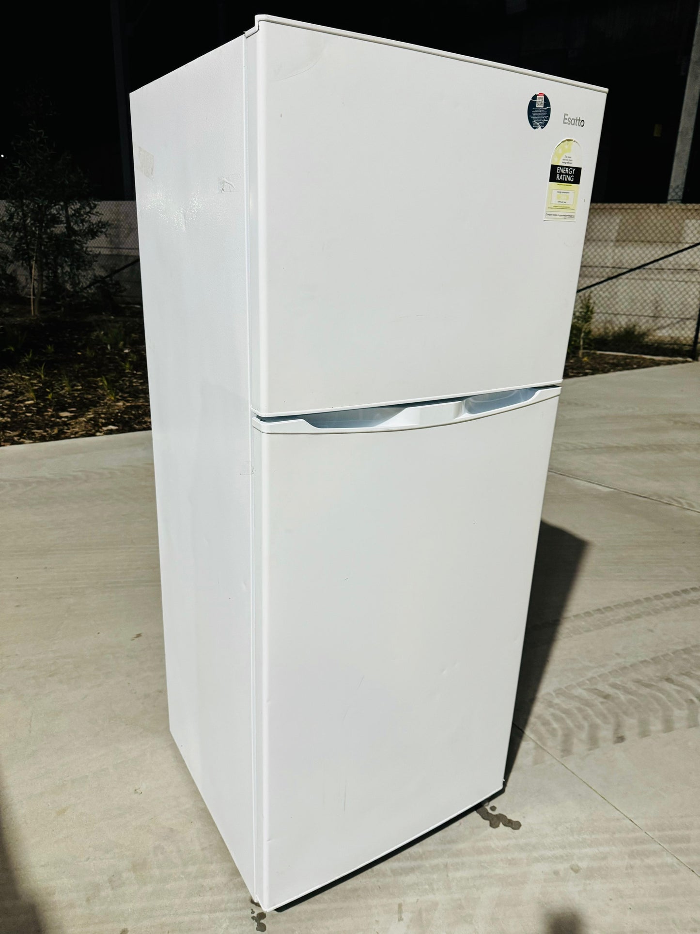 **ESATTO 400 LITRES FRIDGE FREEZER**