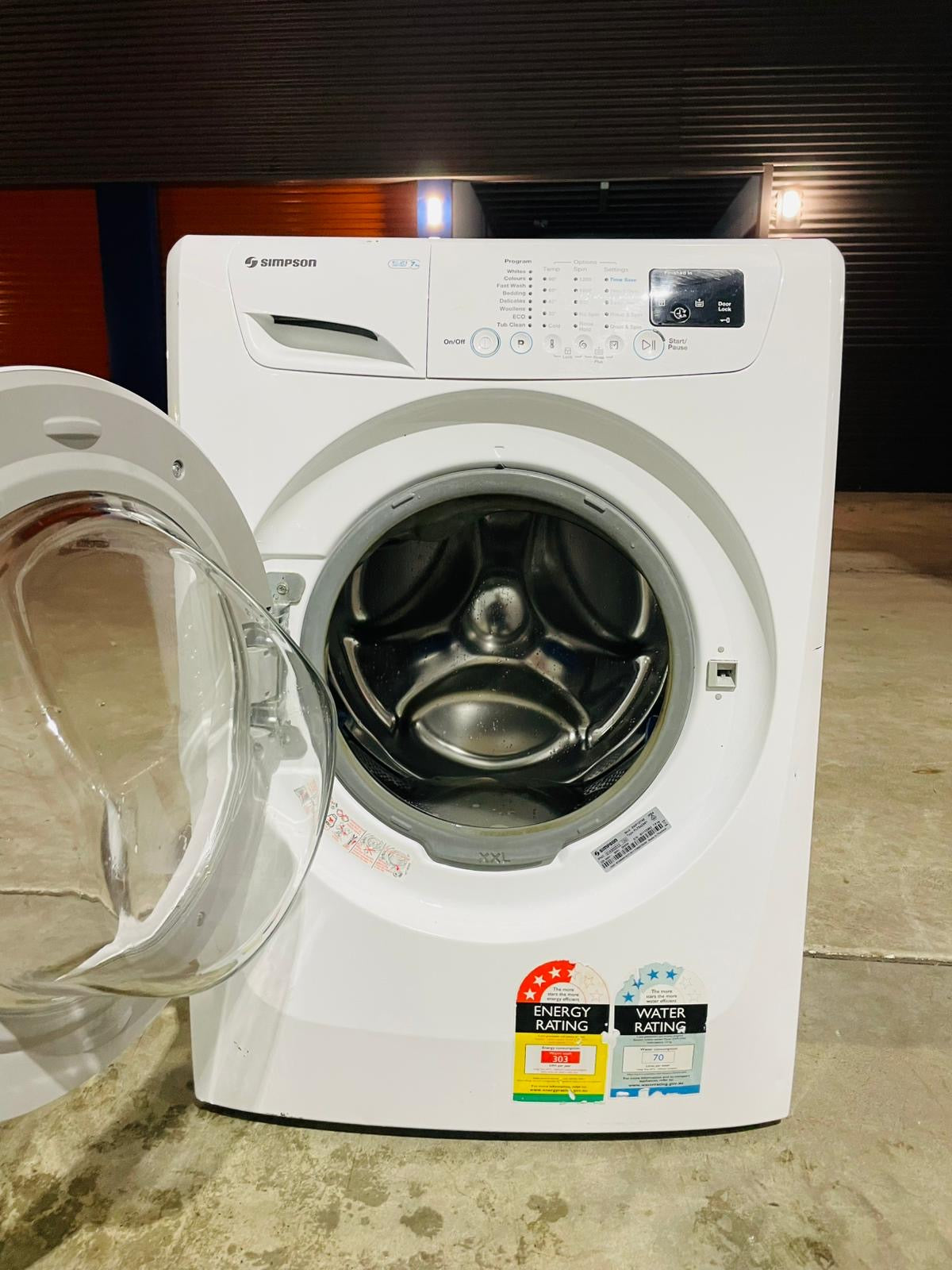 **SIMPSON 7 KGS FRONT LOADER WASHING MACHINE**