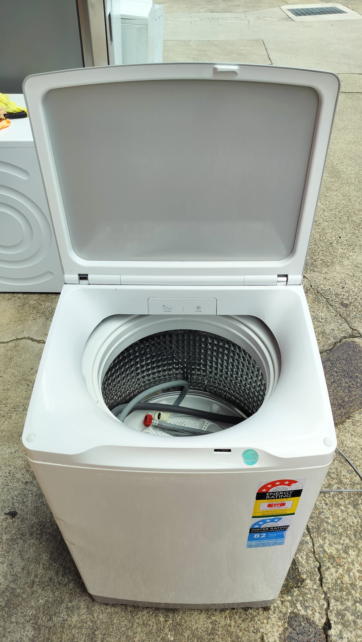 **HAIER 8 KGS FRONT LOADER WASHING MACHINE**