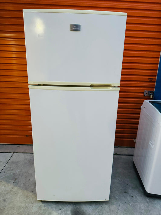 **KELVINATOR 420 LITRES FRIDGE FREEZER**