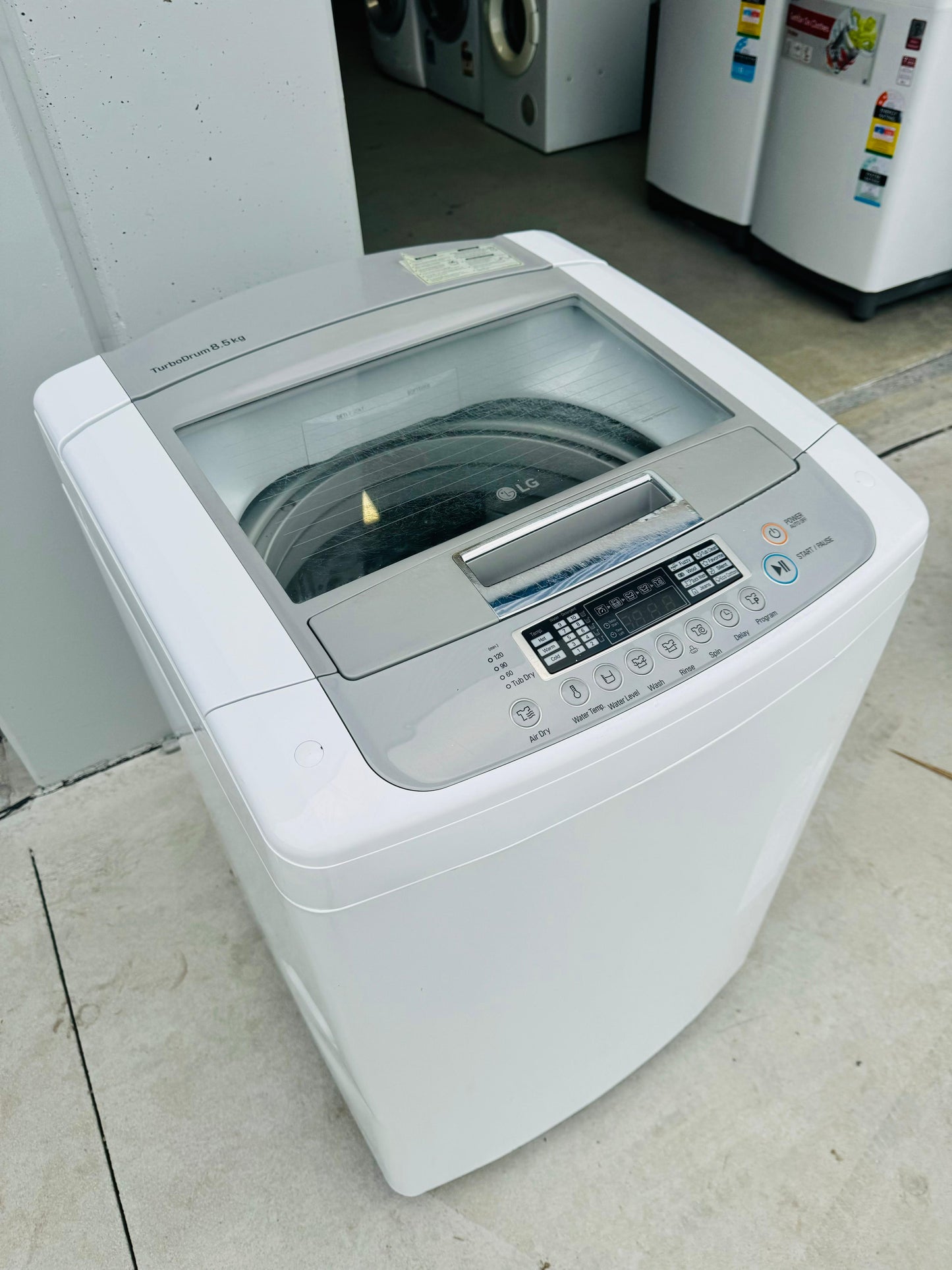 **LG 8.5KGS TOP LOADER WASHING MACHINE**