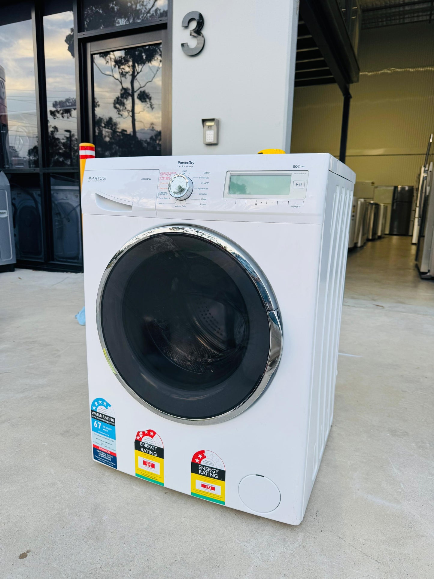 **ARTUSI 8 KGS WASHING MACHINE**