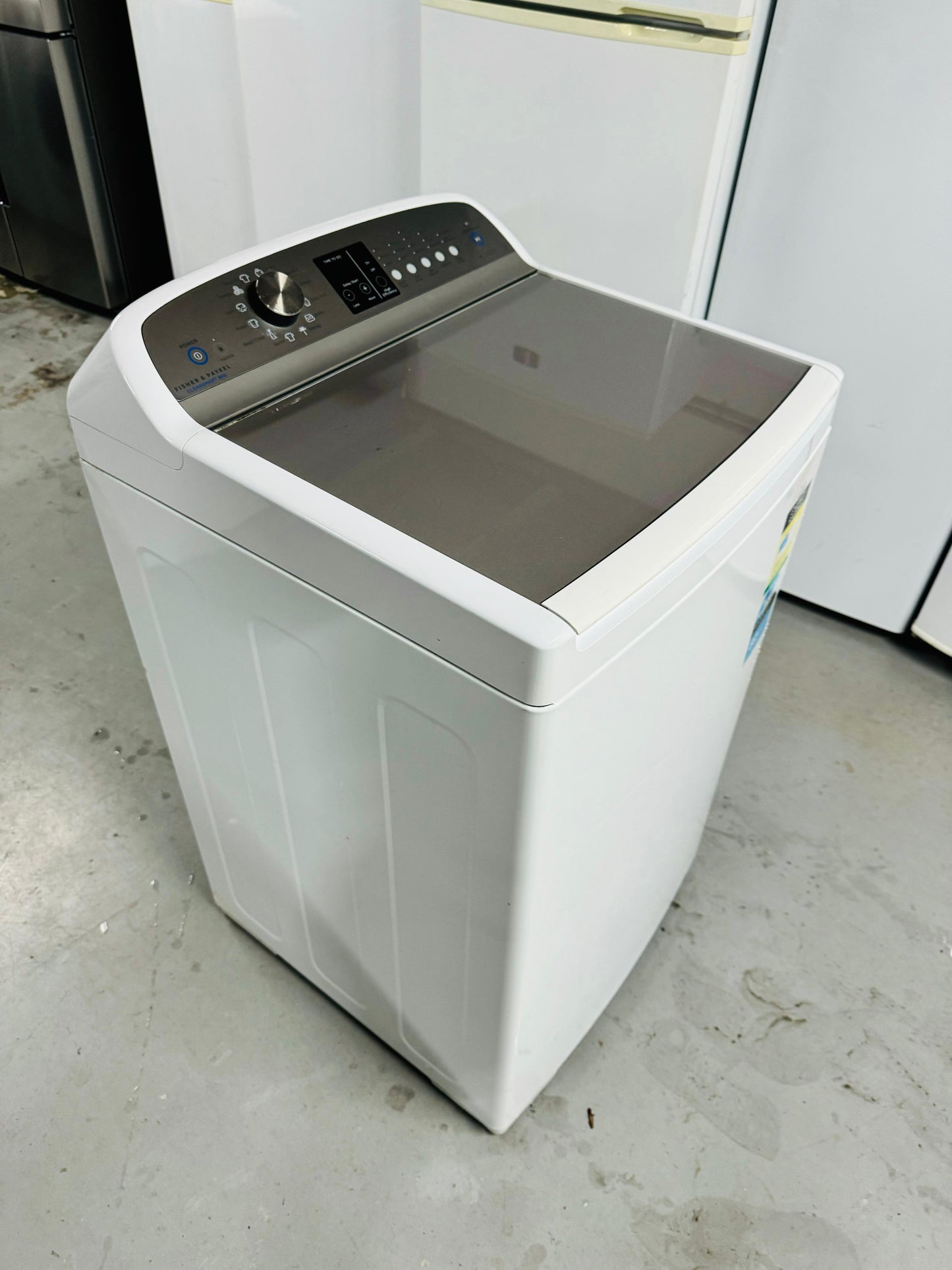 **FISHER & PAYKEL 8KGS TOP LOADER WASHING MACHINE**