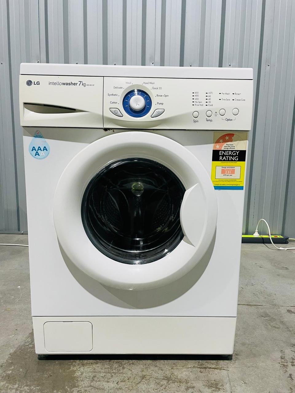 **LG 7KGS FRONT LOADER WASHING MACHINE**