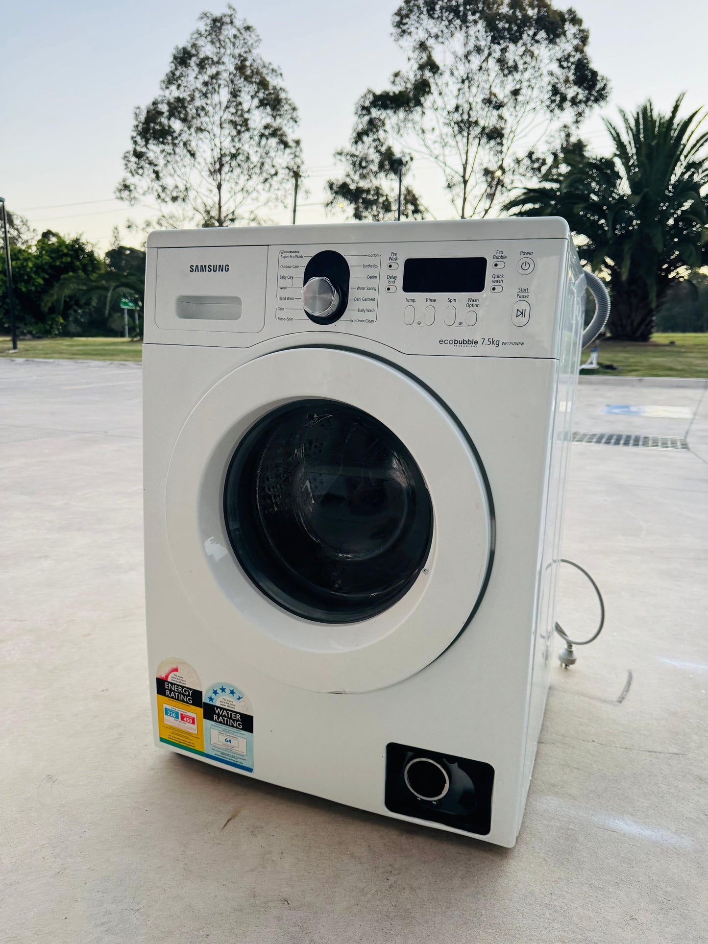 **SAMSUNG 7.5KGS FRONT LOADER WASHING MACHINE**