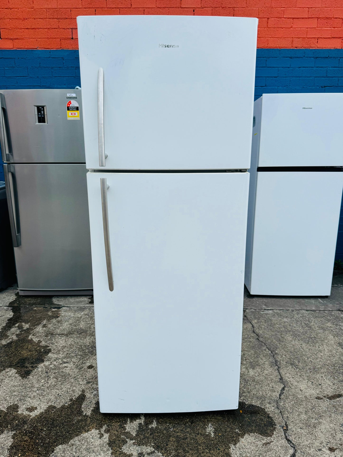 **HISENSE 436 LITRES FRIDGE FREEZER**