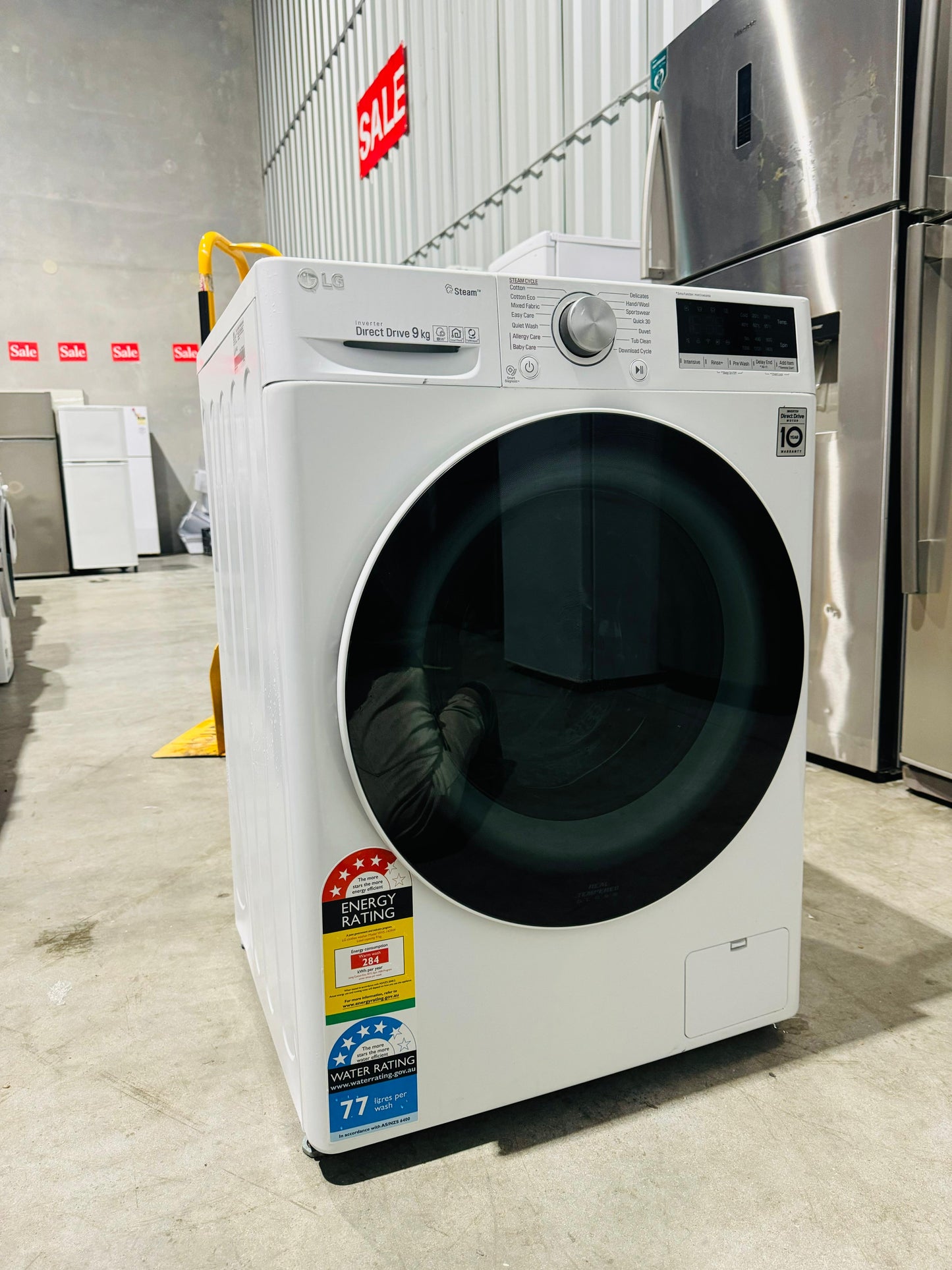 **LG 9KGS FRONT LOADER WASHING MACHINE**