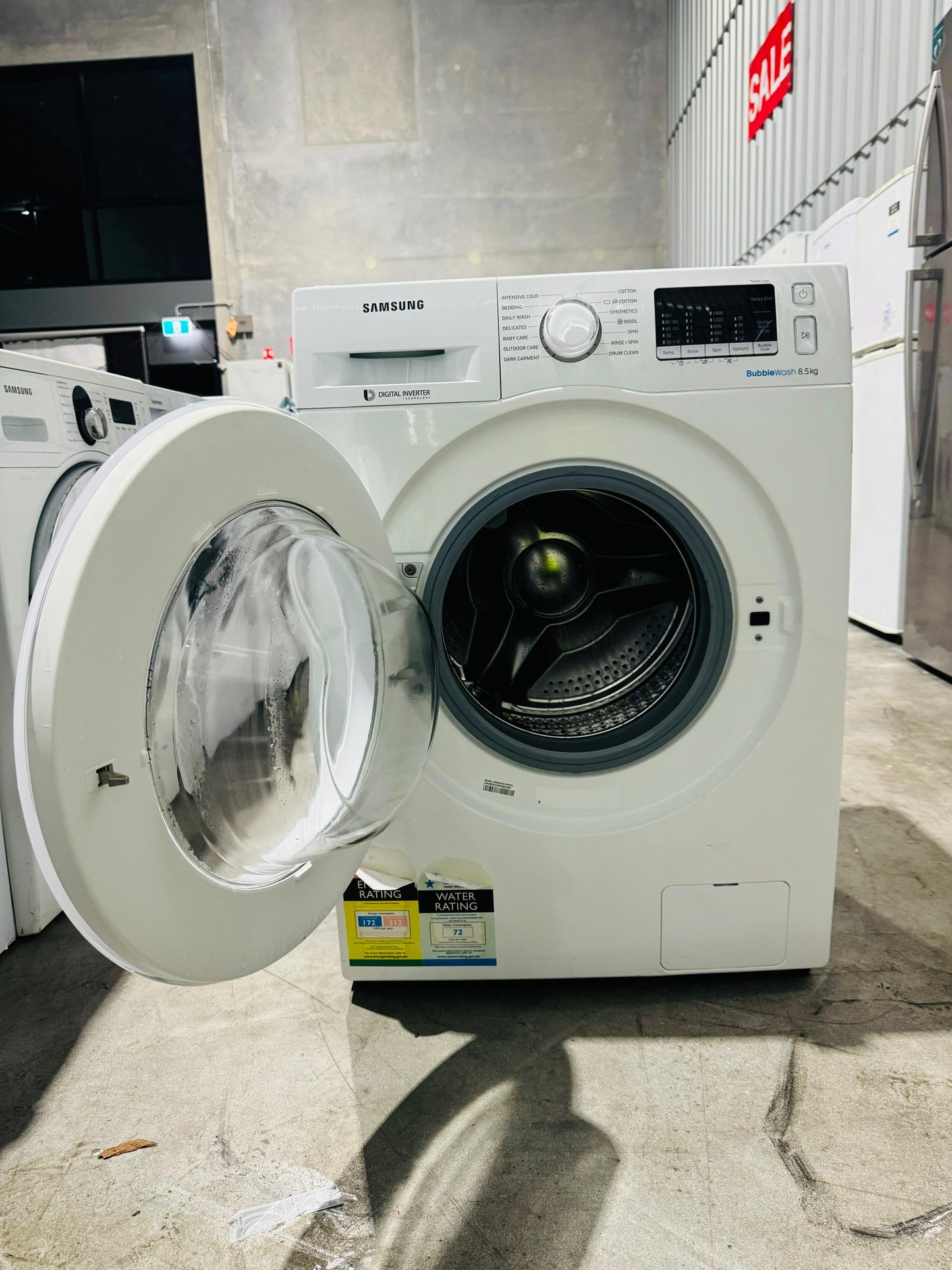 **SAMSUNG 8.5KGS FRONT LOADER WASHING MACHINE**