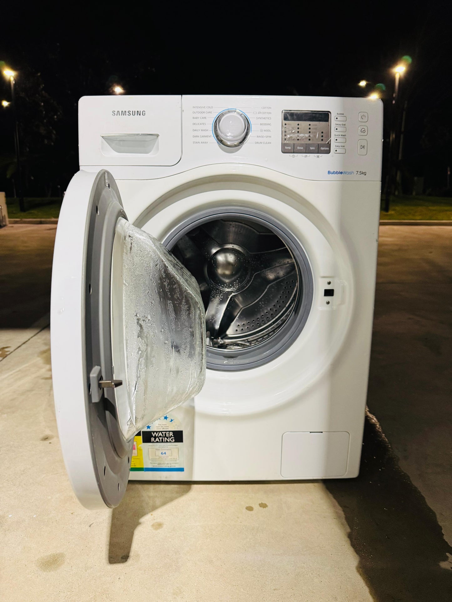 **SAMSUNG 7.5KGS FRONT LOADER WASHING MACHINE**